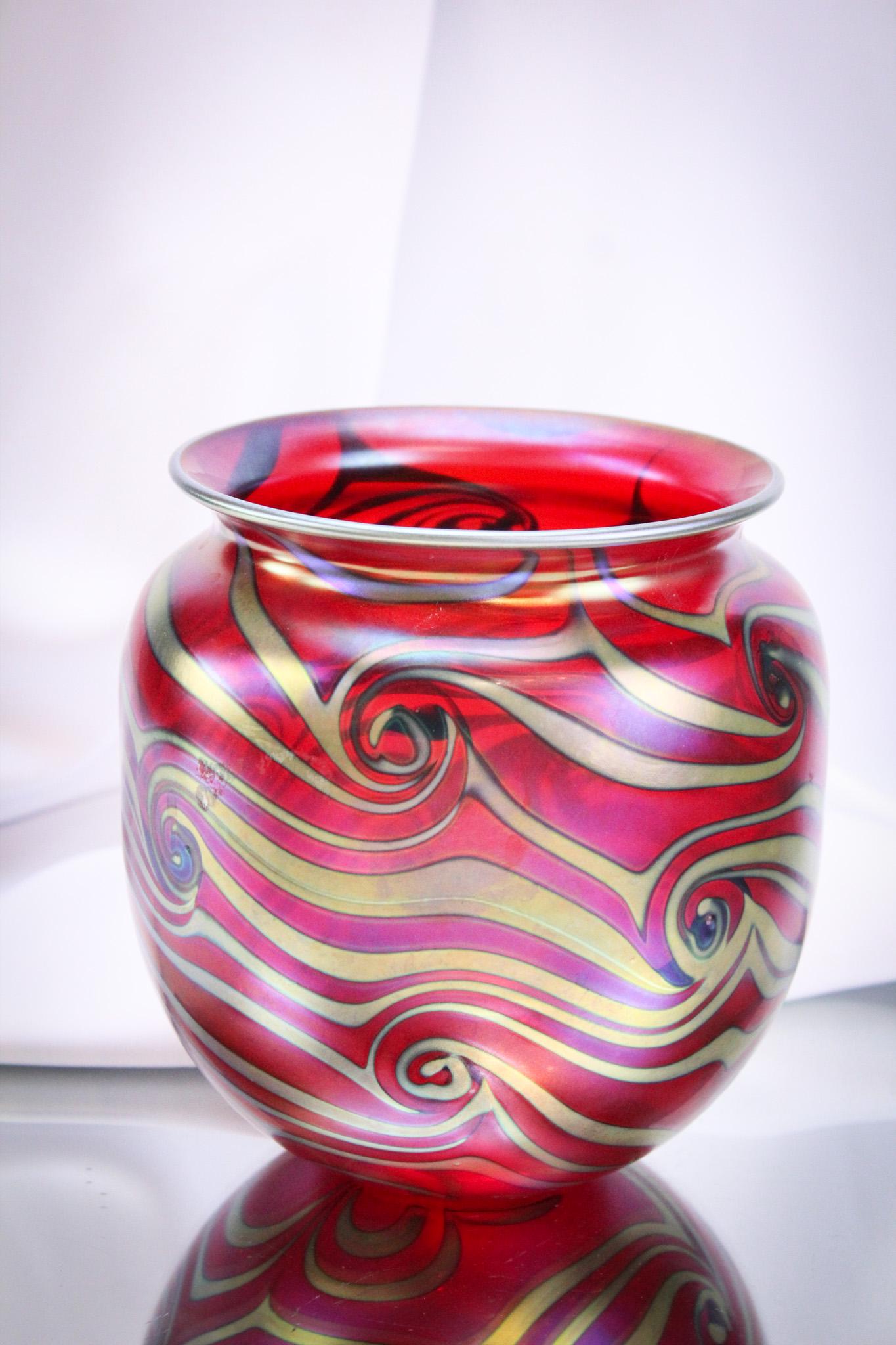 Lotton Art Glass Dated 1989 King Tut Vase (1 of 5)