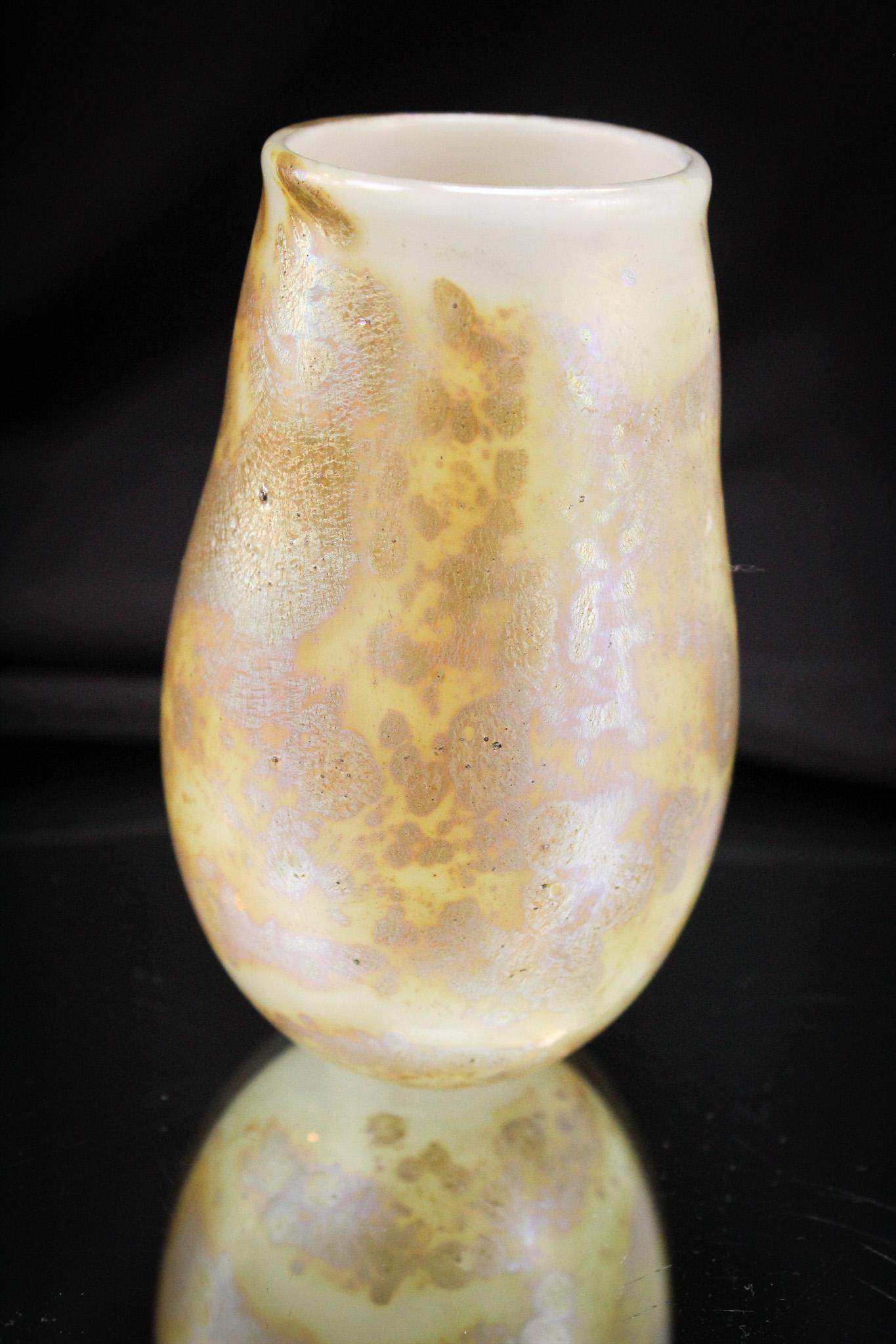 Charles Lotton Art Glass Dated 1979 Vase: Fine dated 1979 Charles Lotton art glass vase in white and gold. Measures 4" tall.