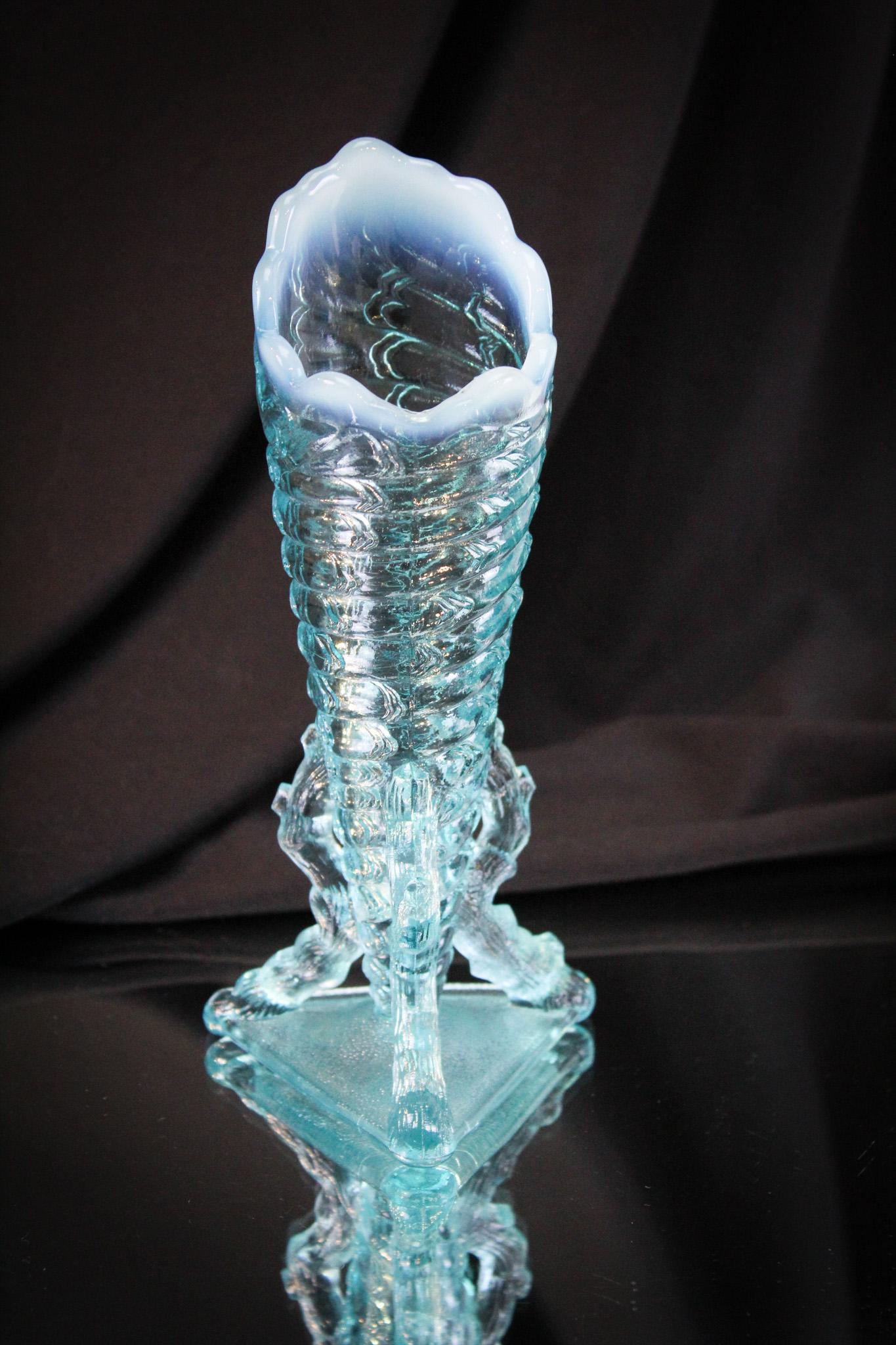Northwood Cyclone Blue Opalescent Vase (1 of 6)