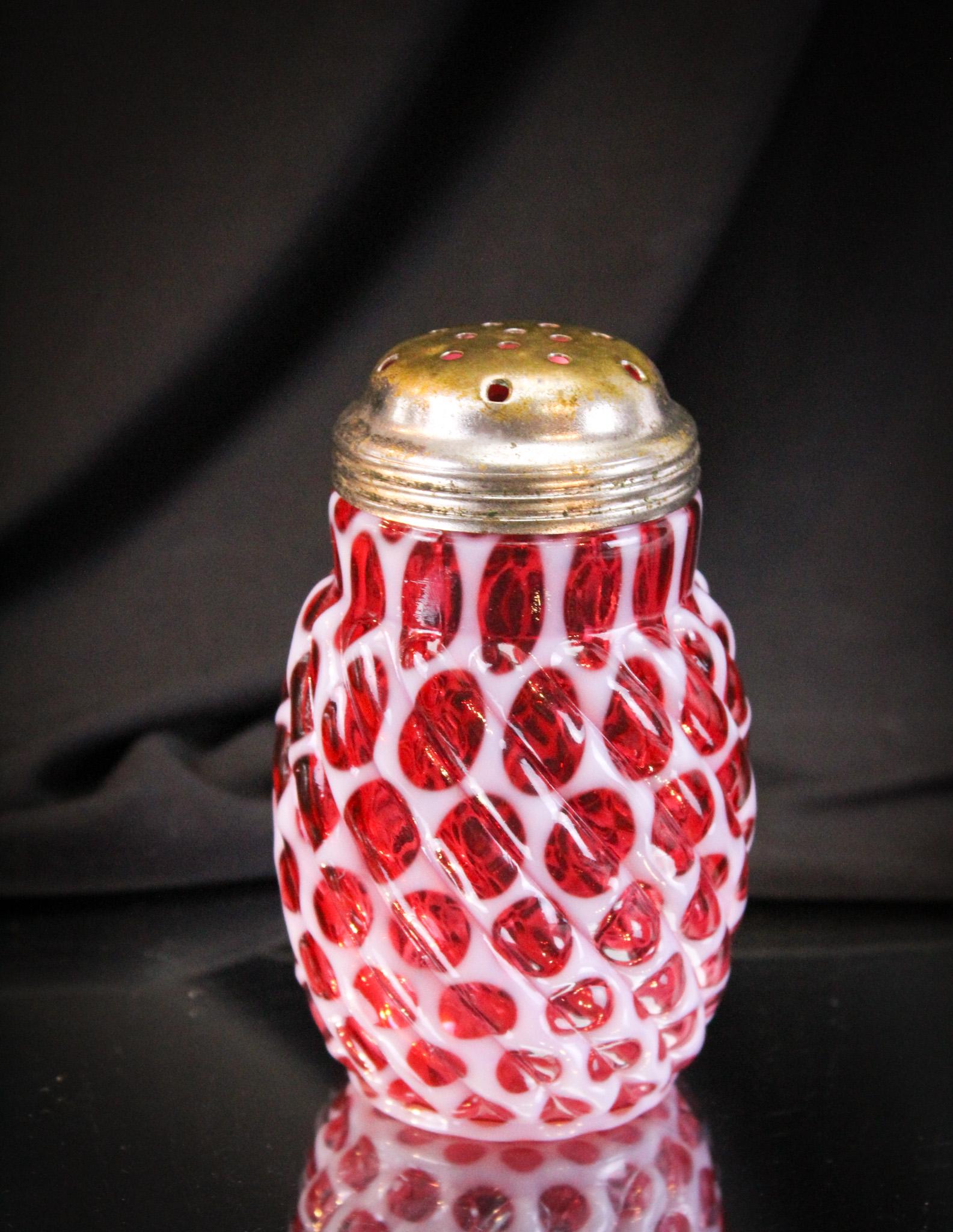 Cranberry Opalescent Big Windows Swirl Sugar Shaker (1 of 7)