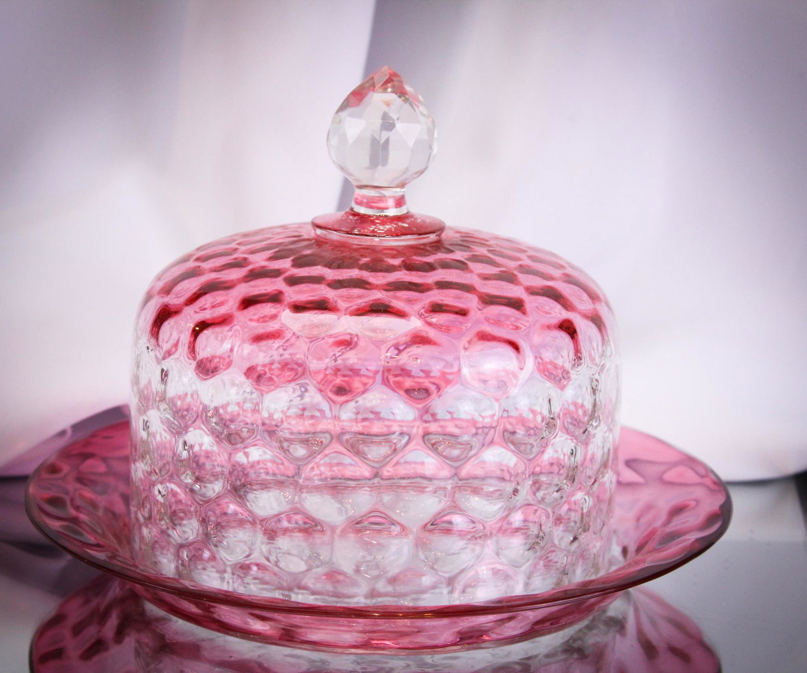 Phoenix Honeycomb Rubina Glass Cheese Dish (1 of 8)