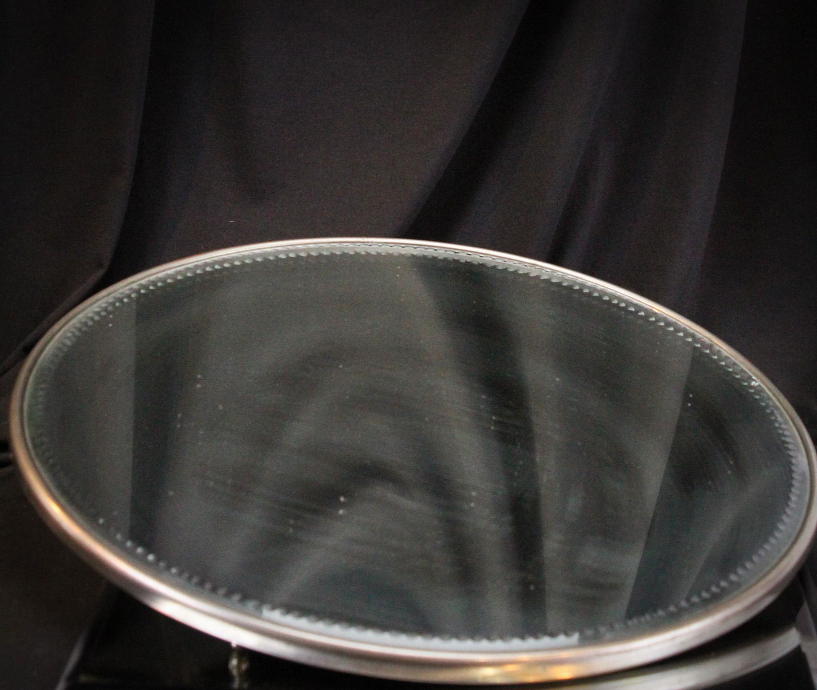 Large 16" Beveled Mirrored Plateau (1 of 8)