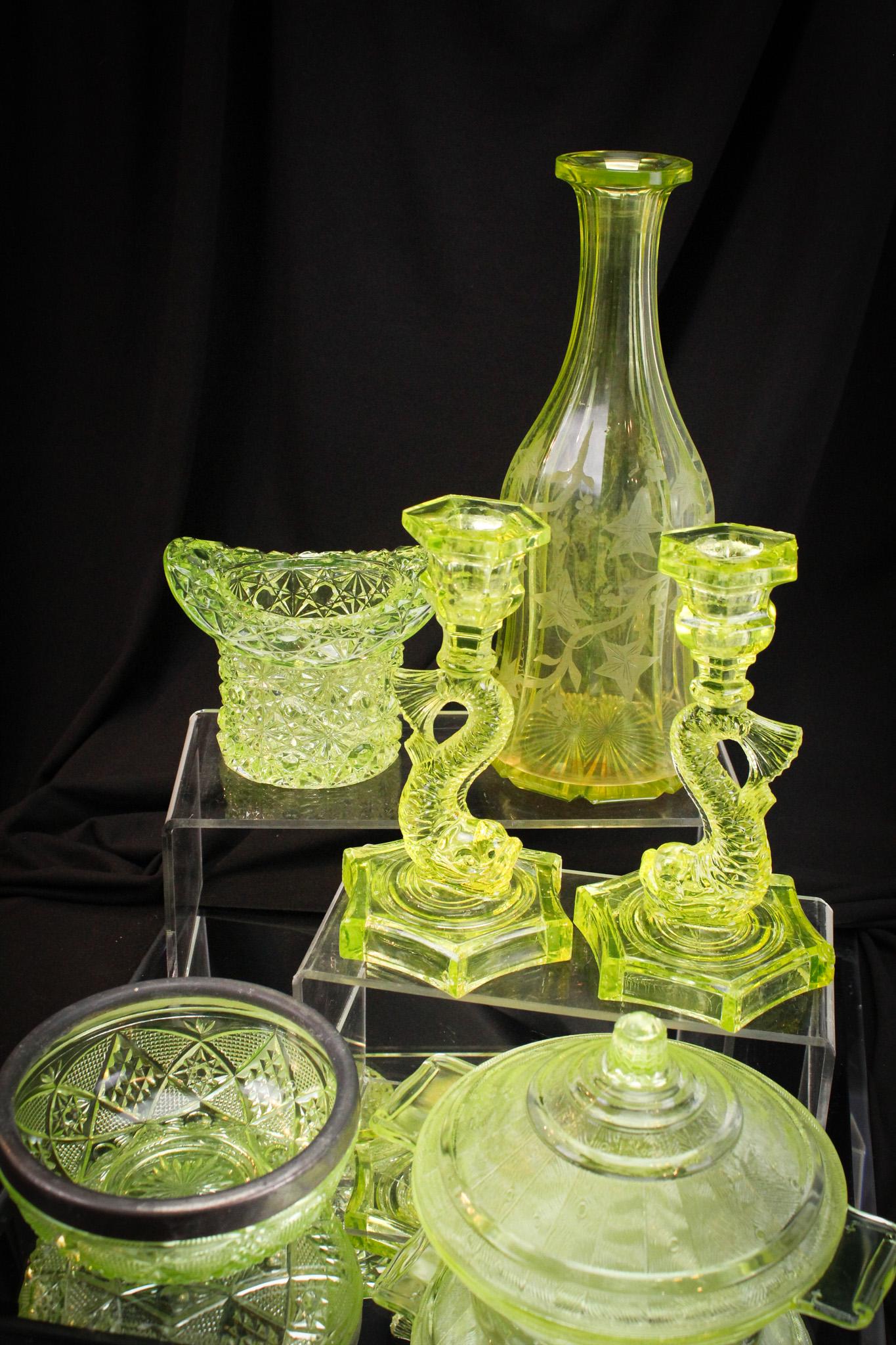 Mega Magnum 6pc Lot Vaseline Glass (1 of 20)