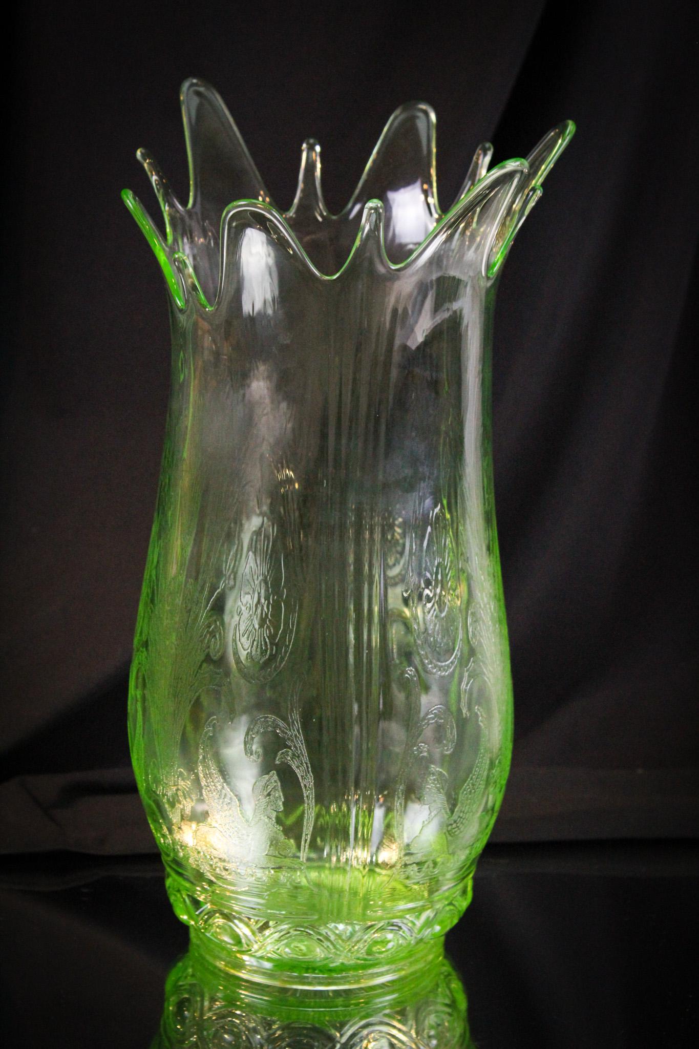 Scarce Lancaster Uranium Green Sphinx Swung vase (1 of 8)