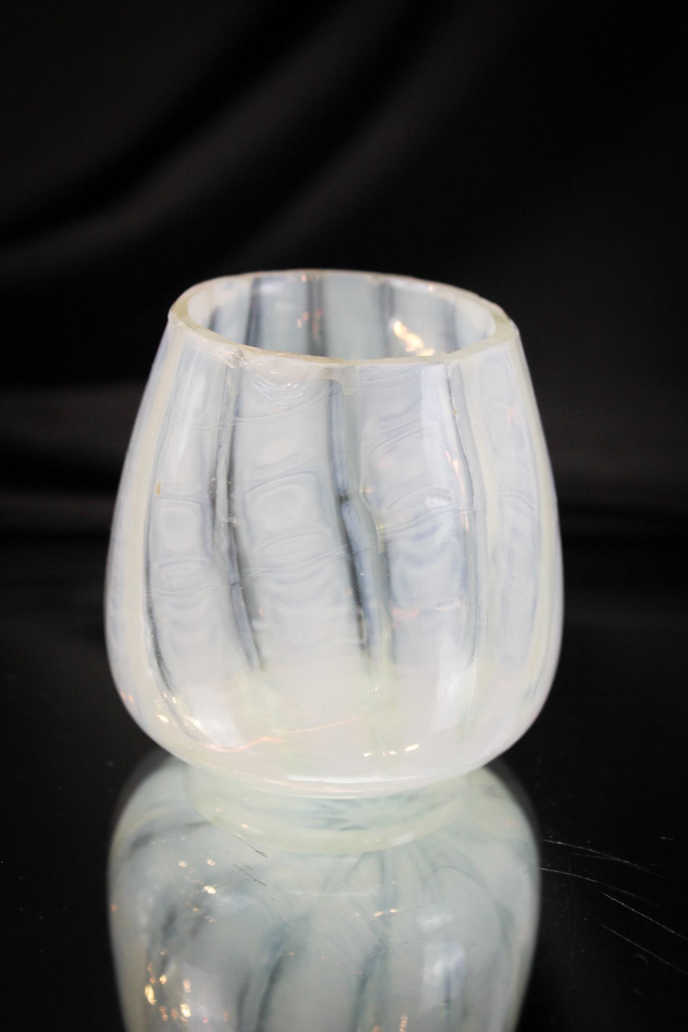 Nickel Wide Stripe Victorian Toothpick Holder: Seldom found Nickel wide stripe Victorian Toothpick holder. Strong example nice and wide stripes just how you like them. This one measures 2 1/4" tall.