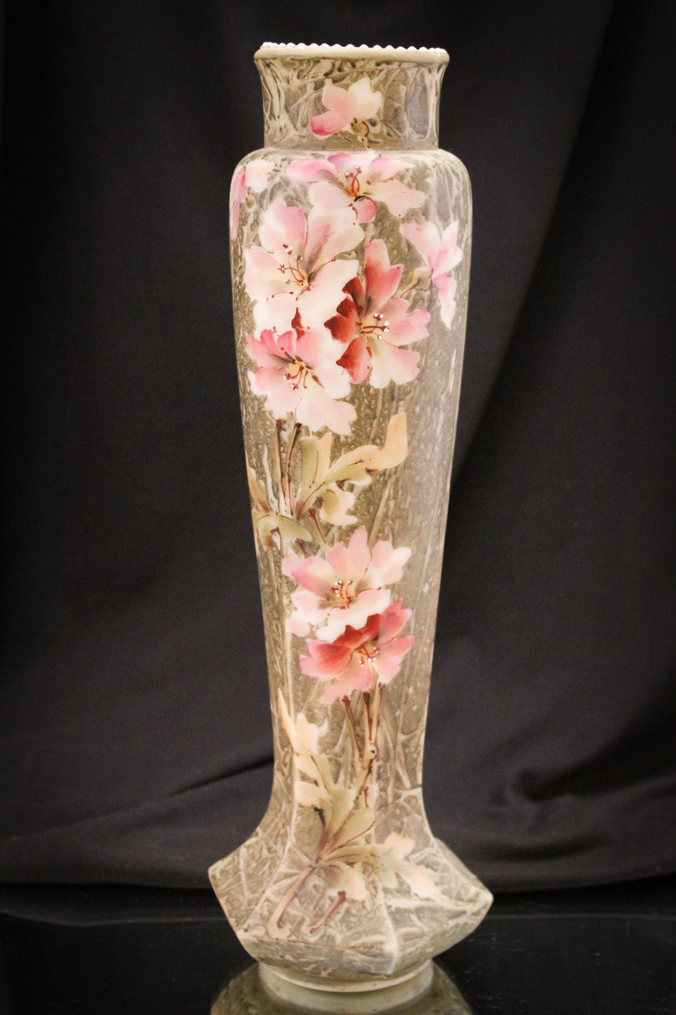 Wavecrest Kelva 13" Floral Vase (1 of 7)