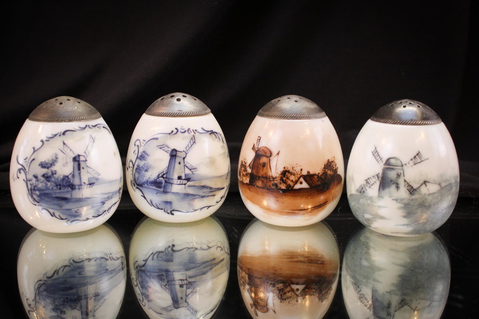 4 pc Lot Mt. Washington Delft Salt Shakers (1 of 5)