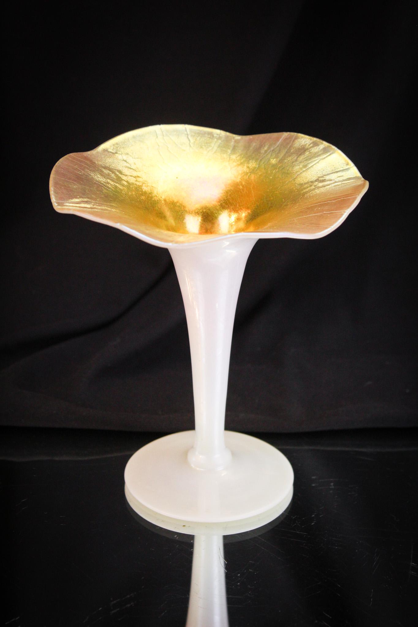Steuben Gold Aurene & Calcite Glass Vase (1 of 5)