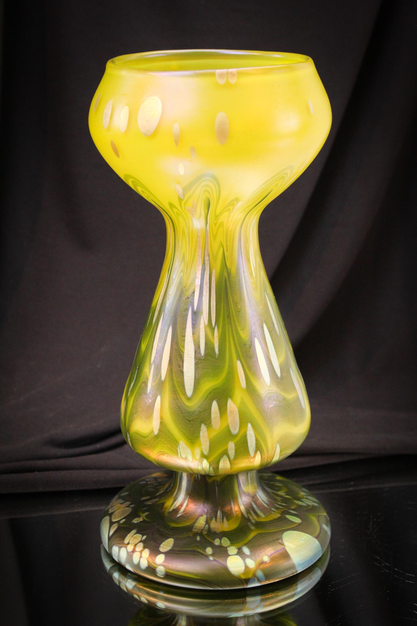 Rare Form 10" Loetz Yellow Cytisus Metallic Vase ca 1902 (1 of 7)