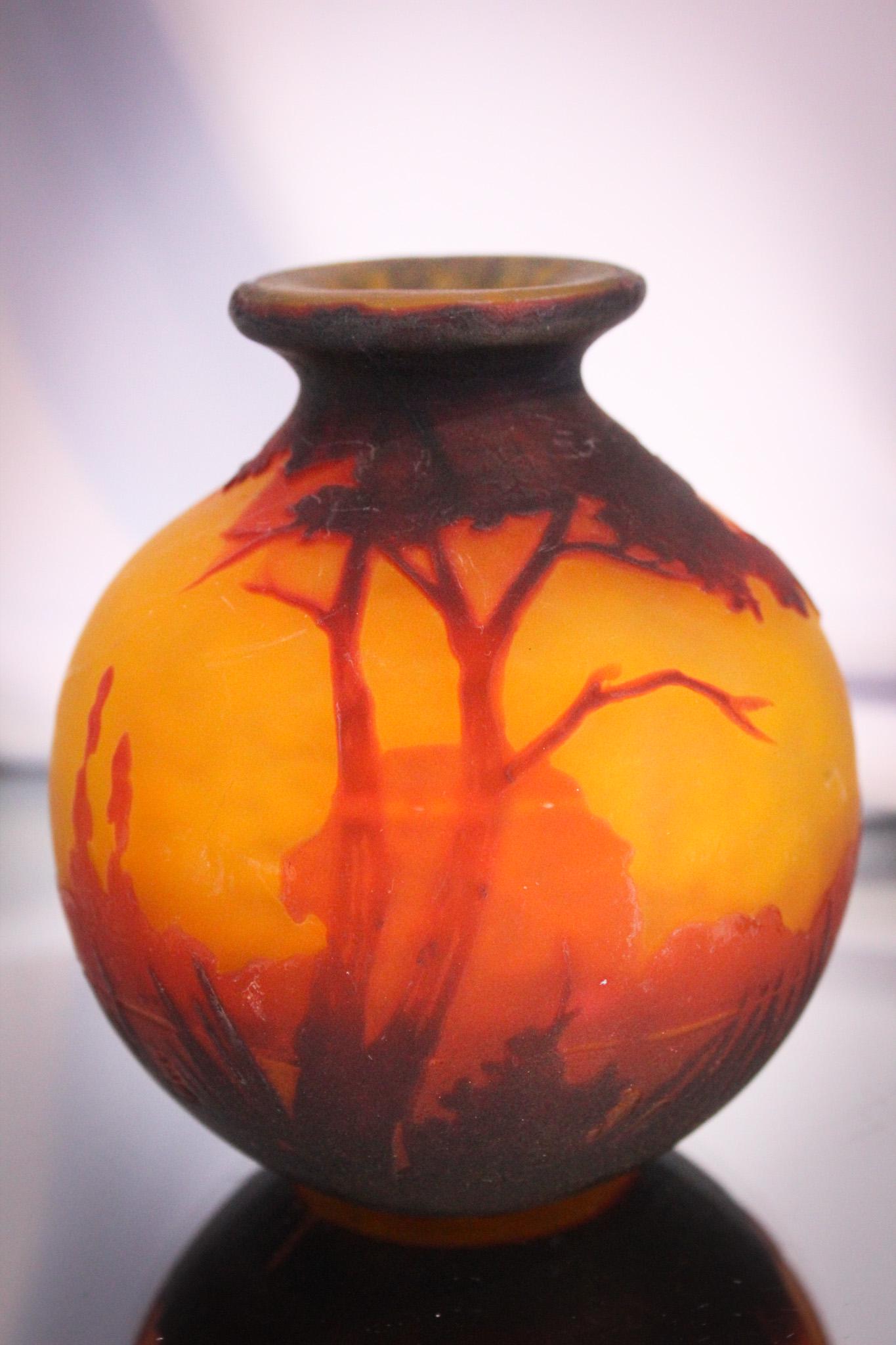 Muller Frerez Luneville Forest Lake Scene French Cameo Glass Vase (1 of 13)