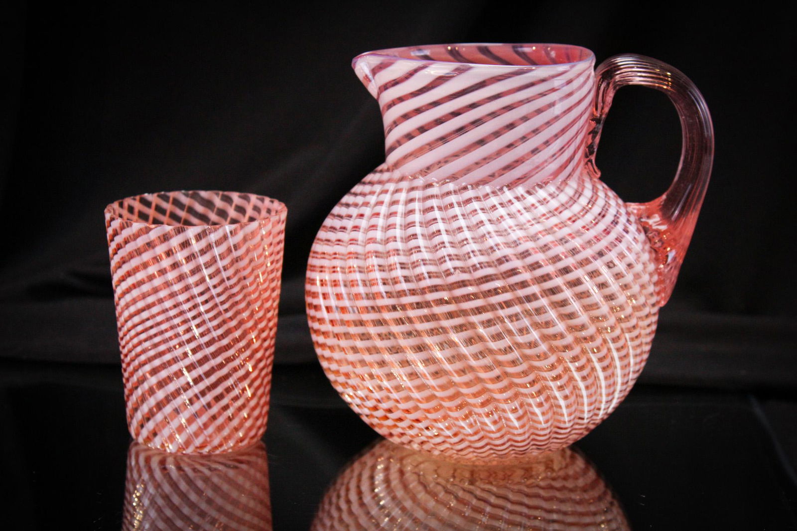 Victorian Pink Stevens Williams Ribbon Swirl Night Set (1 of 9)