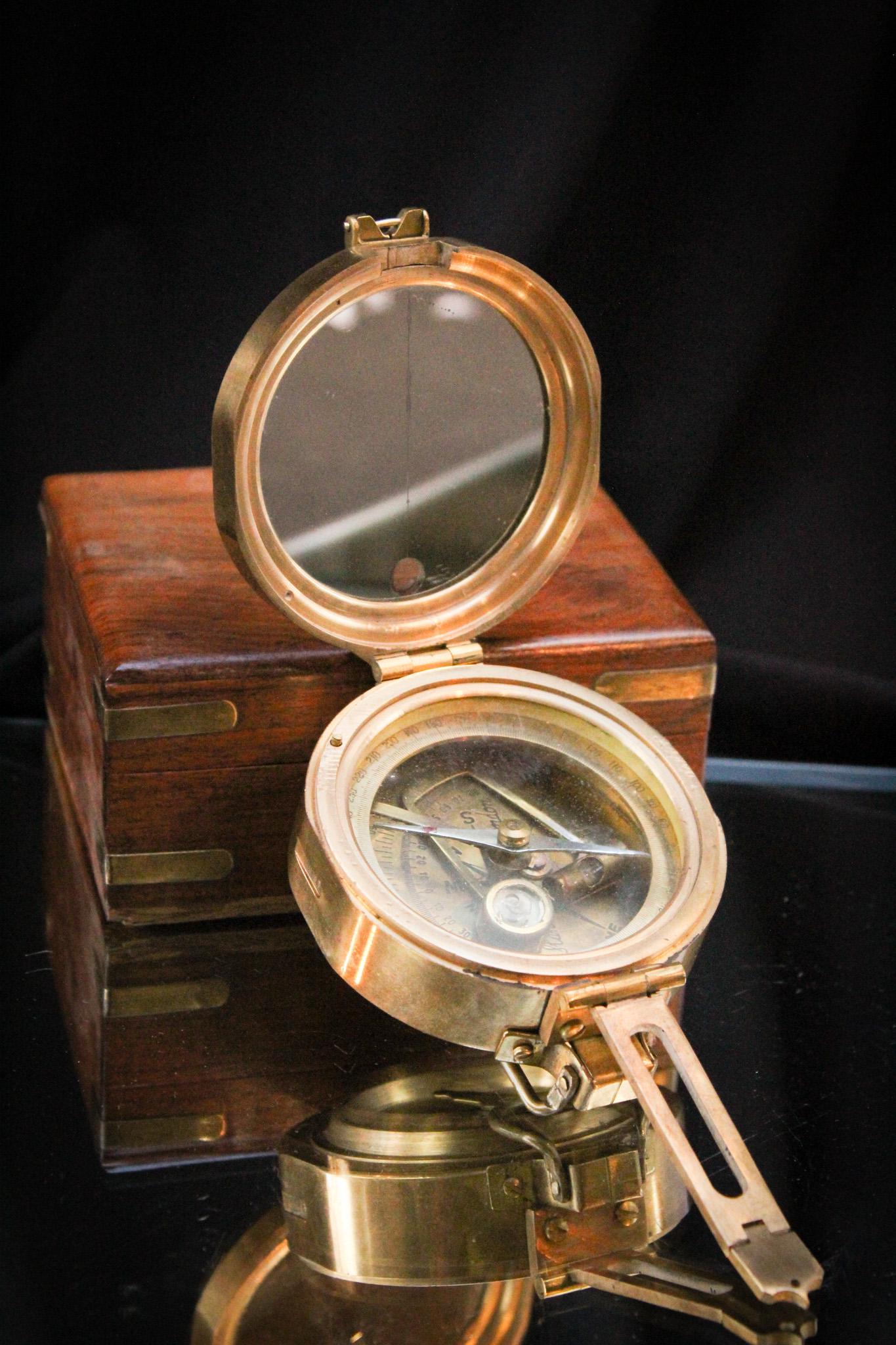 Stanley London Natural Sine Brass Compass in Box: Amazing find here, folks. Signed Stanley London, natural sine brass compass in box measuring 3 1/4".