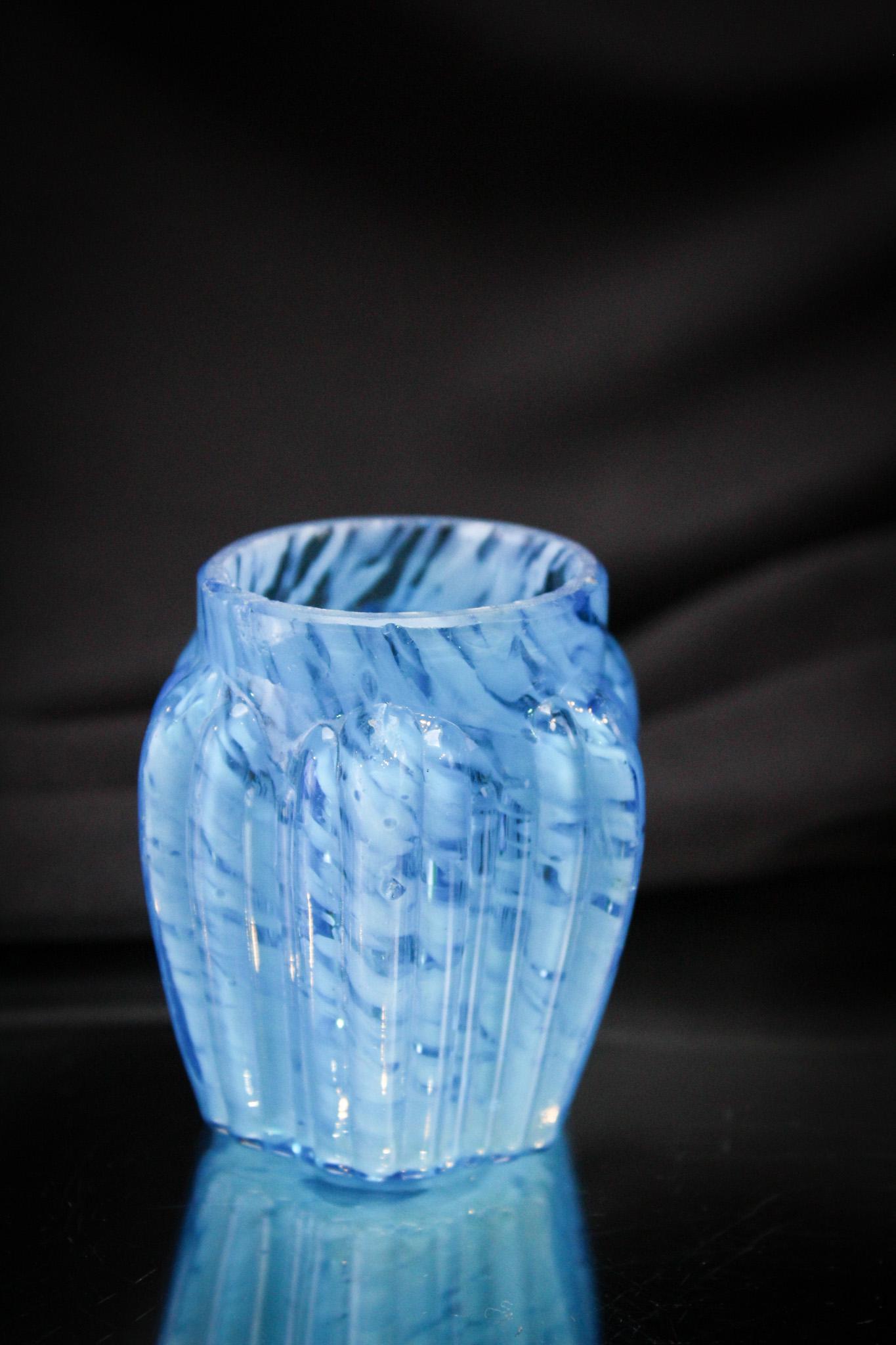 Scarce Northwood Blue Spatter Ribbed Pillar Victorian toothpick Holder: Beautiful blue spatter Northwood Ribbed Pillar pattern Victorian toothpick holder. Superb coloring. Measures 2 1/4" tall.