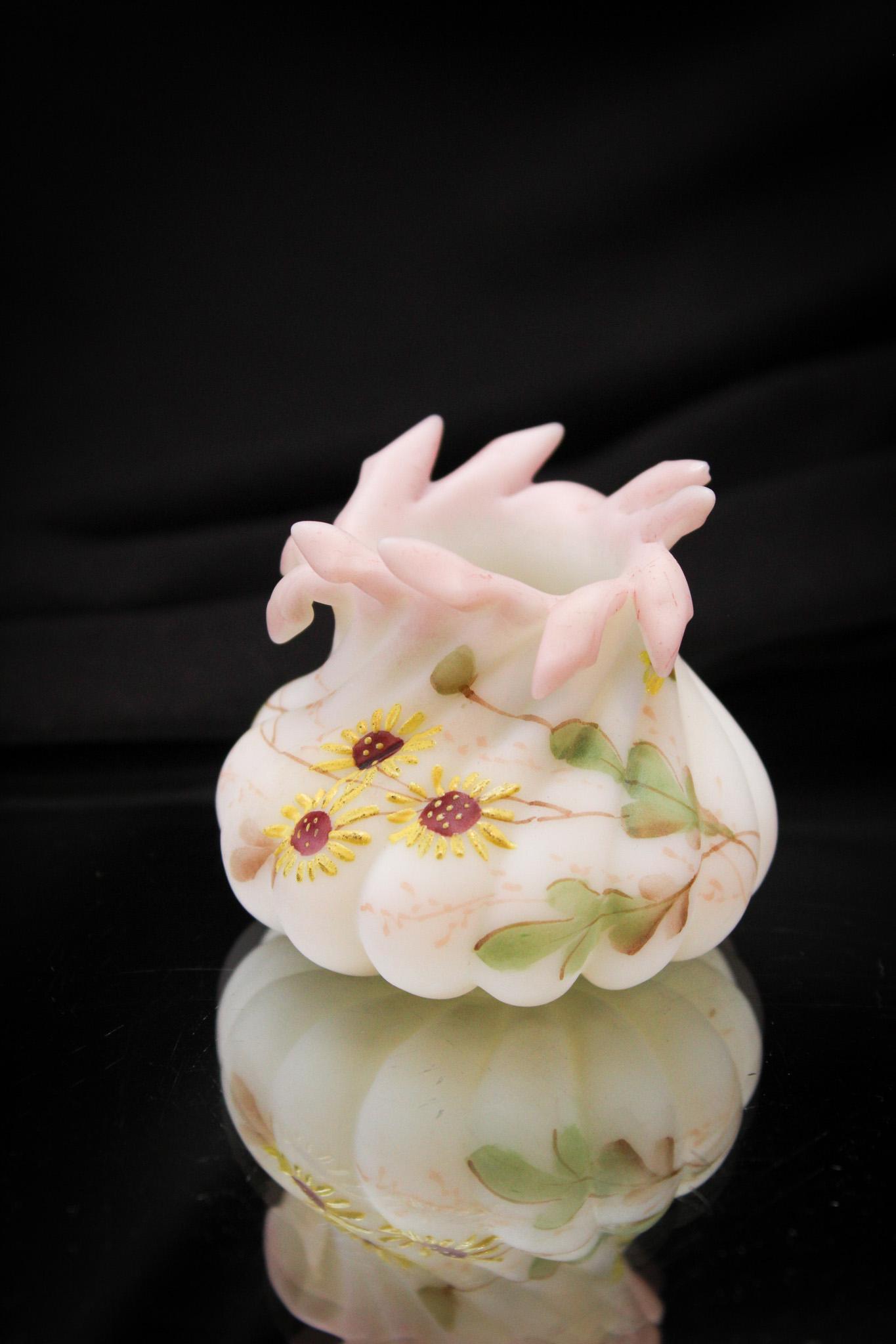 Mt. Washington Twist Mold Victorian Fingered Toothpick Holder: How many fingers do you have? Well, if you said 10, then you need one of these lovely Mt. Washington rare examples we are offering in this auction. So many and so little time! Better make your bids qu