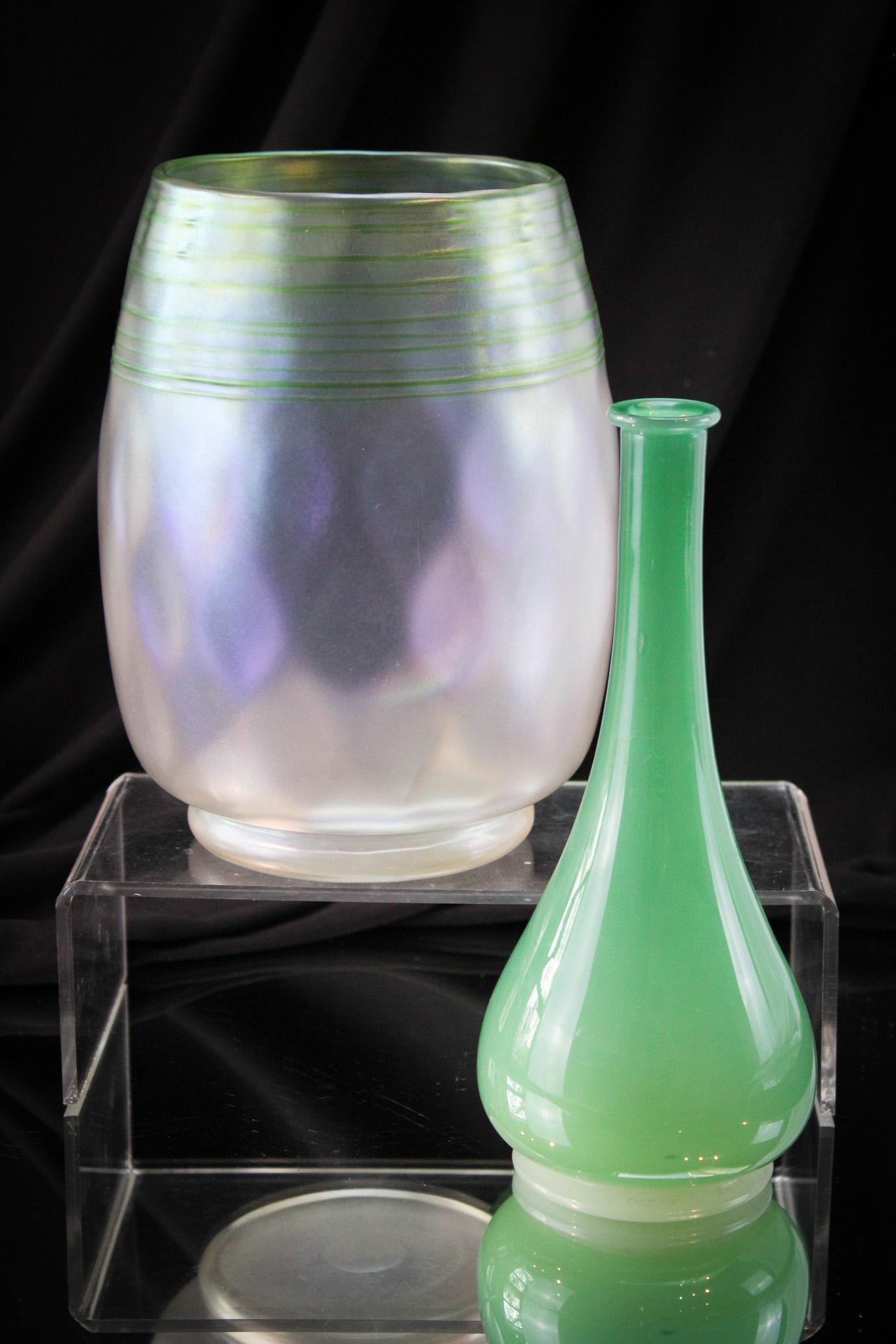 2 pc Lot Steuben Art Glass & More Verre De Soie & Jade Vase: Here's a two piece offering of art glass: One Steuben Verre de Soie vase with threading, the other a jade glass vase with alabaster foot. Tallest measures 8".
