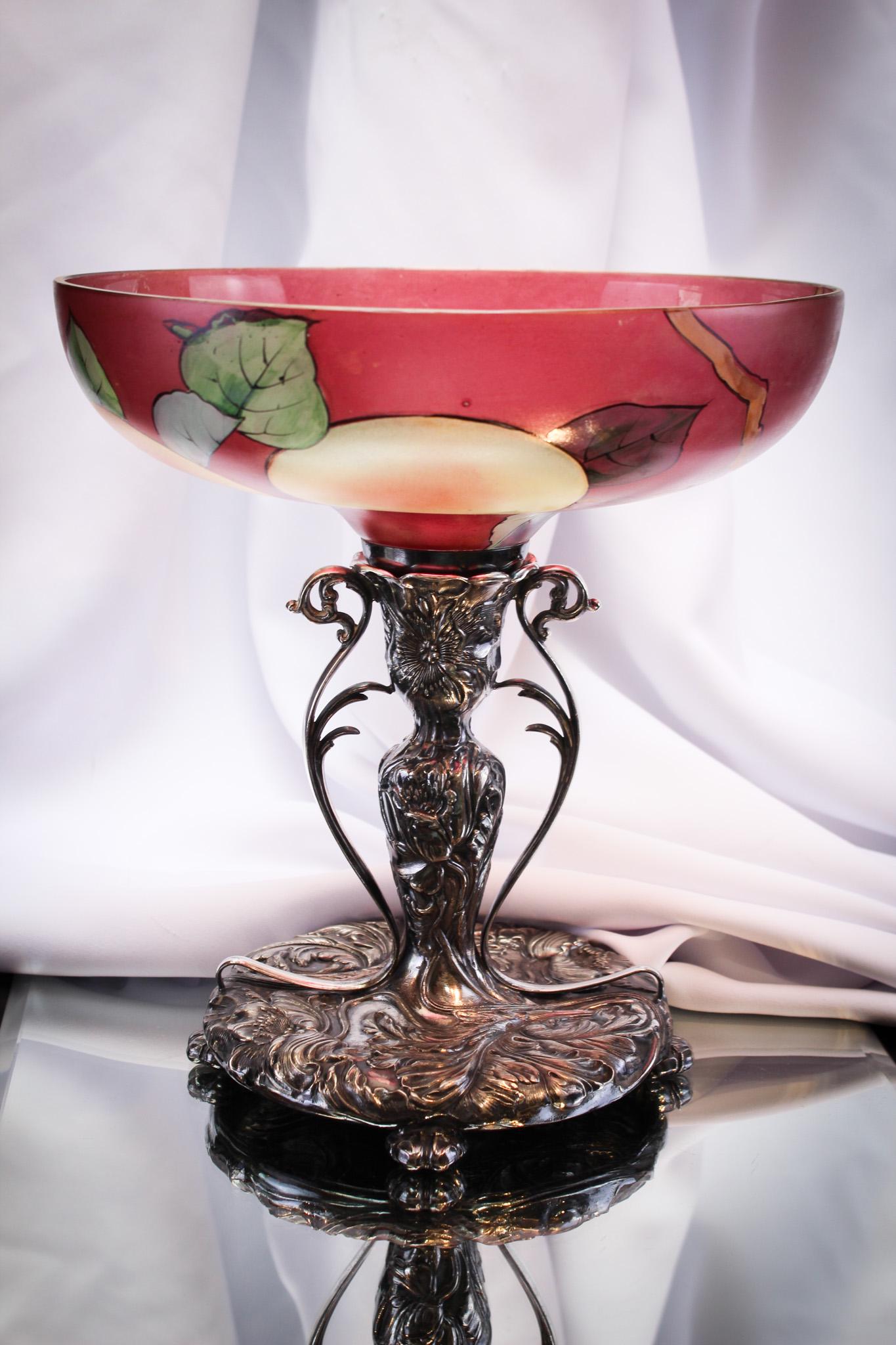 Pairpoint Silverplate Mt. Washington Napoli Glass Peaches Centerpiece: Such a nice example of Pairpoint silverplate and Mt. Washington glass combined. This Napoli line center bowl is decorated with branches of peaches. Bowl resides in original signed Pairpoint silverplat