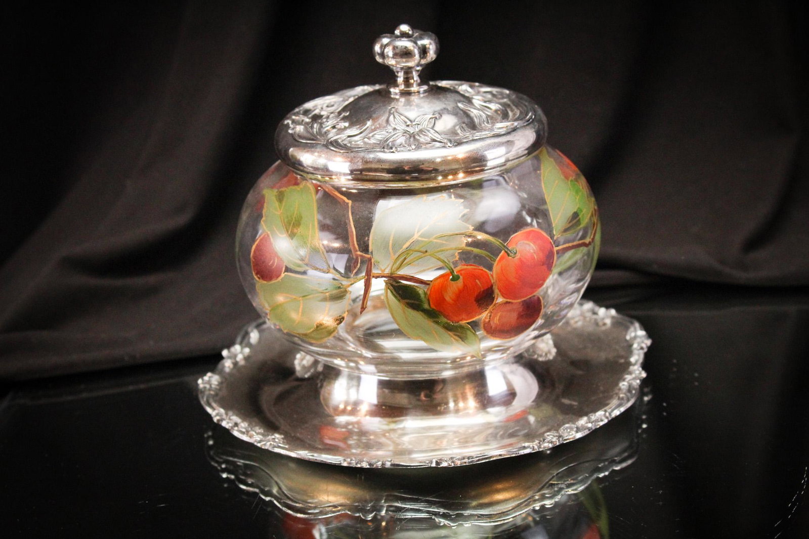 Rare Mt. Washington Napoli Glass & Pairpoint Silverplate Cherries Sweetmeat: So seldom do you find Napoli glass. This is a true find here, folks. Mother Magnum had this packed in the rarities vault all the way in the back wrapped in towels. Stunning example with brilliant sign