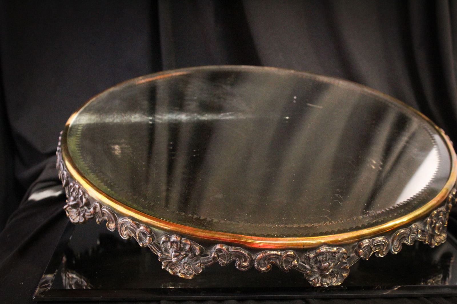 Victorian 14" Silverplate Plateau Mirror: Ornate Victorian 14 1/2" by 1 1/4' tall silverplate plateau mirror. Perfect to showcase your prized piece or for the center of your table. Nice original condition.