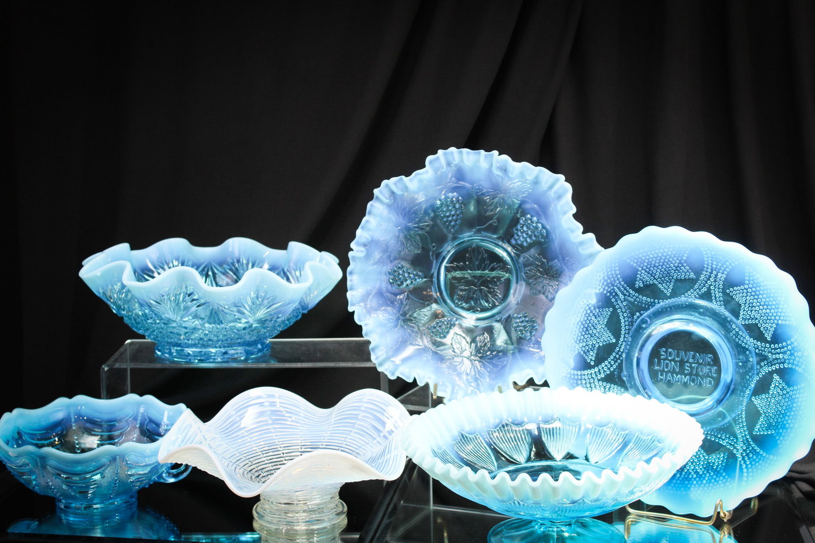 6 pc Lot Victorian Opalescent Bowls & More Glass: Nice selection of six pieces of opalescent glass. Five bowls and one advertizing plate for the "Lion Store, Hammond." Nice examples and getting harder to find!
