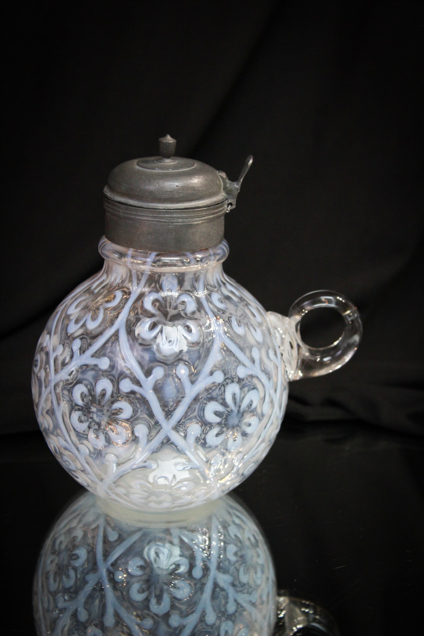 Opalescent Daisy & Criss Cross Victorian Syrup Pitcher: A syrup that seldom comes up especially with the little ring handle that this example has. Make this an addition to your collection today!