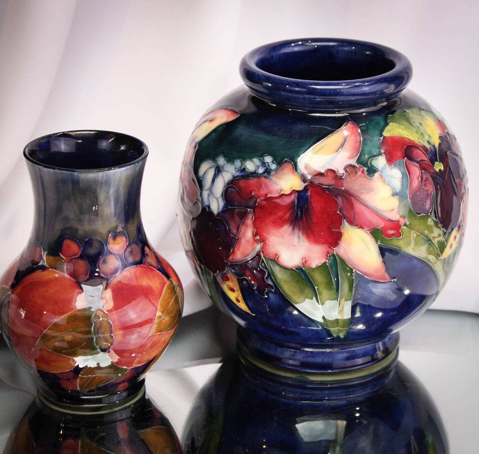 2 Pc Lot Moorcroft Pottery Auction