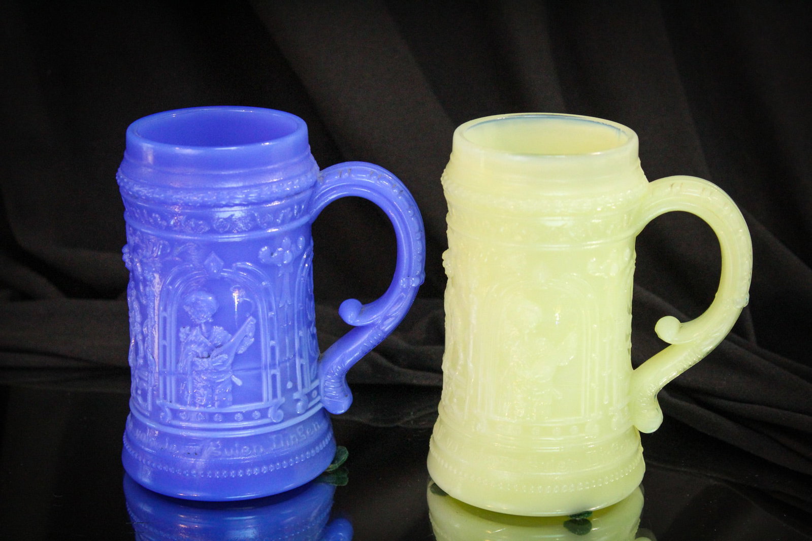 2 pc Lot McKee Glass Serenade Mugs: Nice pairing of two fine examples of "Serenade" mugs. In blue and custard glass.