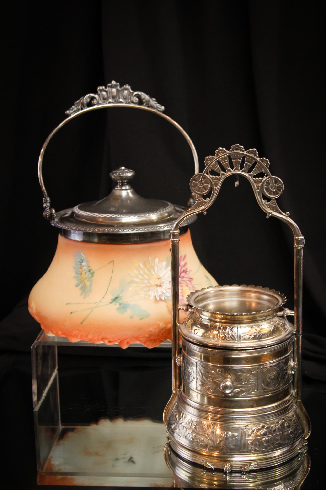 2 pc Lot Mt. Washington Biscuit Jar Reed & Barton Mechanical Jewel Casket: Nice pairing of two select Victorian items. A Mt. Washington glass biscuit jar along with a "Reed & Barton" signed silverplate jewel casket box.