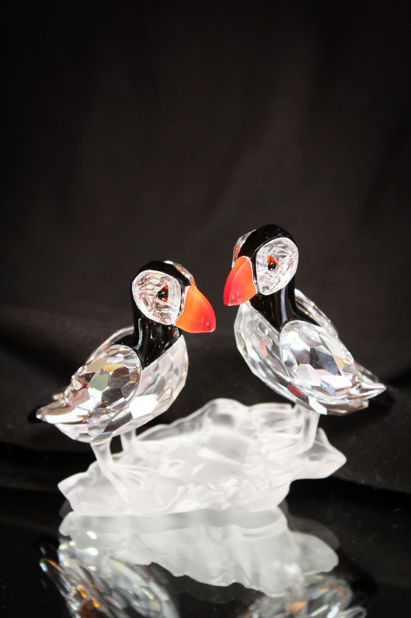 Swarovski Puffin Pair Crystal Figurine: So sweet. This signed piece of Swarovski crystal is adorable with the pair of little Puffin birds. It sparkles in the light/ Note the great detailing.