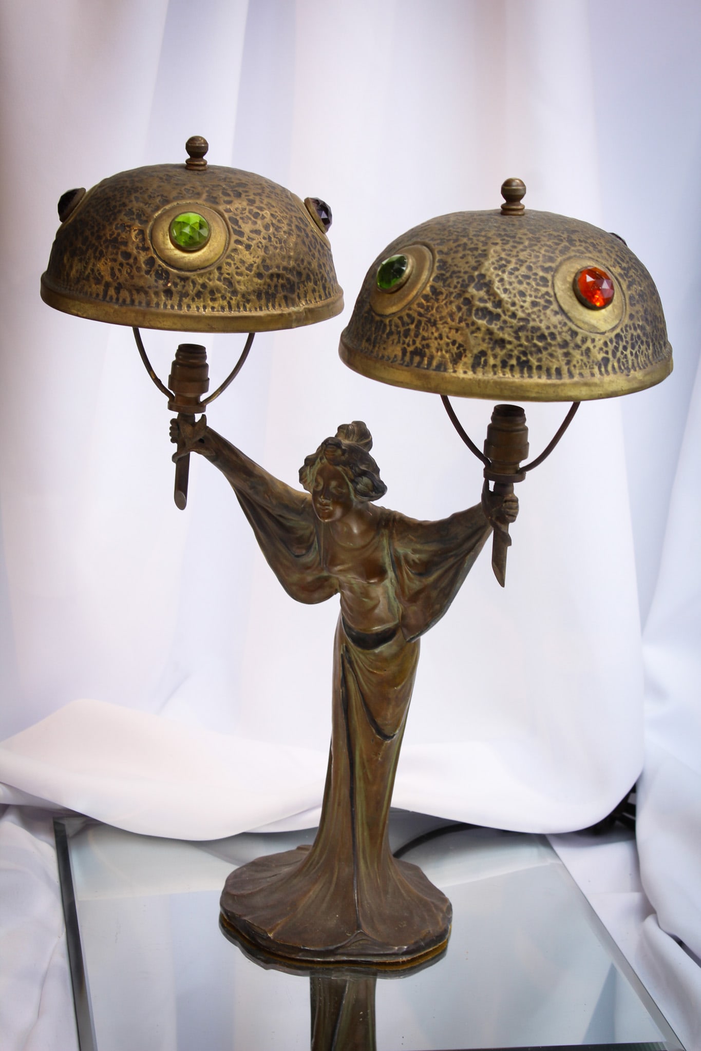 Art Nouveau Figural Maiden Jeweled Shade Antique Lamp: Great Art Nouveau figural maiden lamp with original jeweled shades. Incredible lamp. Lamp measures 18" tall, 15" wide.