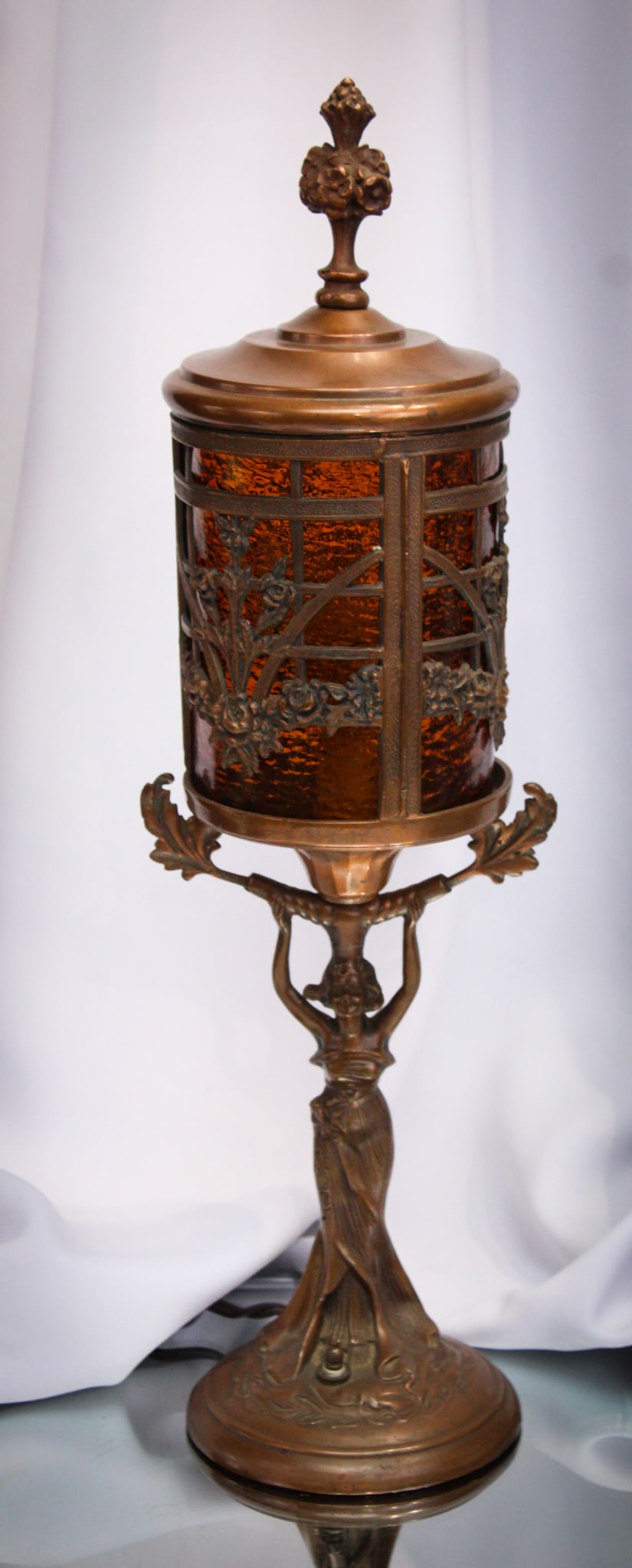 Art Nouveau Figural Maiden Lamp: Super fine example of an Art Nouveau period figural maiden lamp with amber paneled shade. Nice!