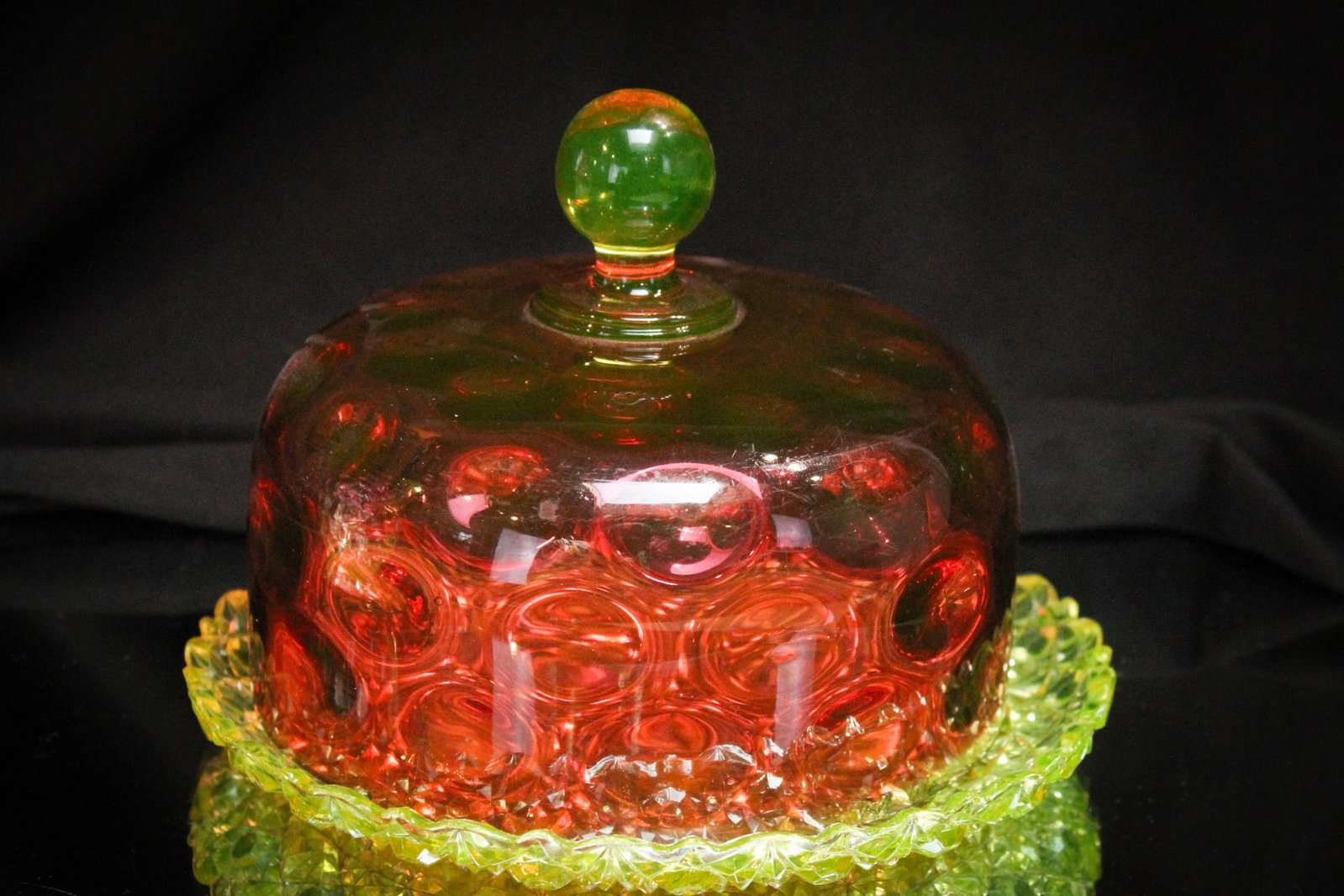 Hobb's Cranberry Vaseline Covered Cheese Dish Butter: A Hobb's Classsic here folks. A rubina verde cheese dome by Hobb's in the "Inverted Thumbprint" pattern complete on "Daisy and Button" pattern plate. Nice find if you don't have one!