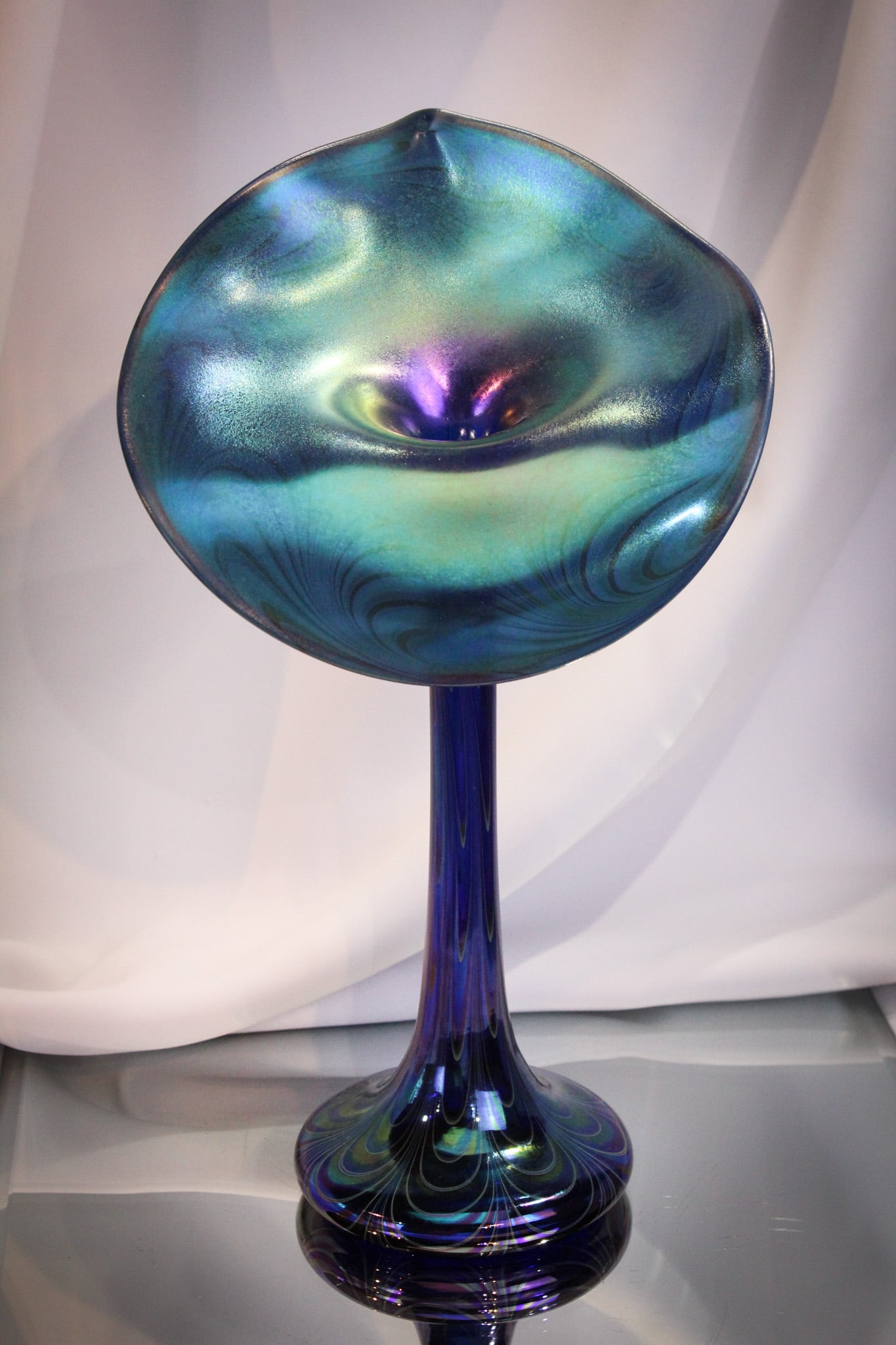 Orient & Flume Pulled Feather Glass Vase (1 of 7)