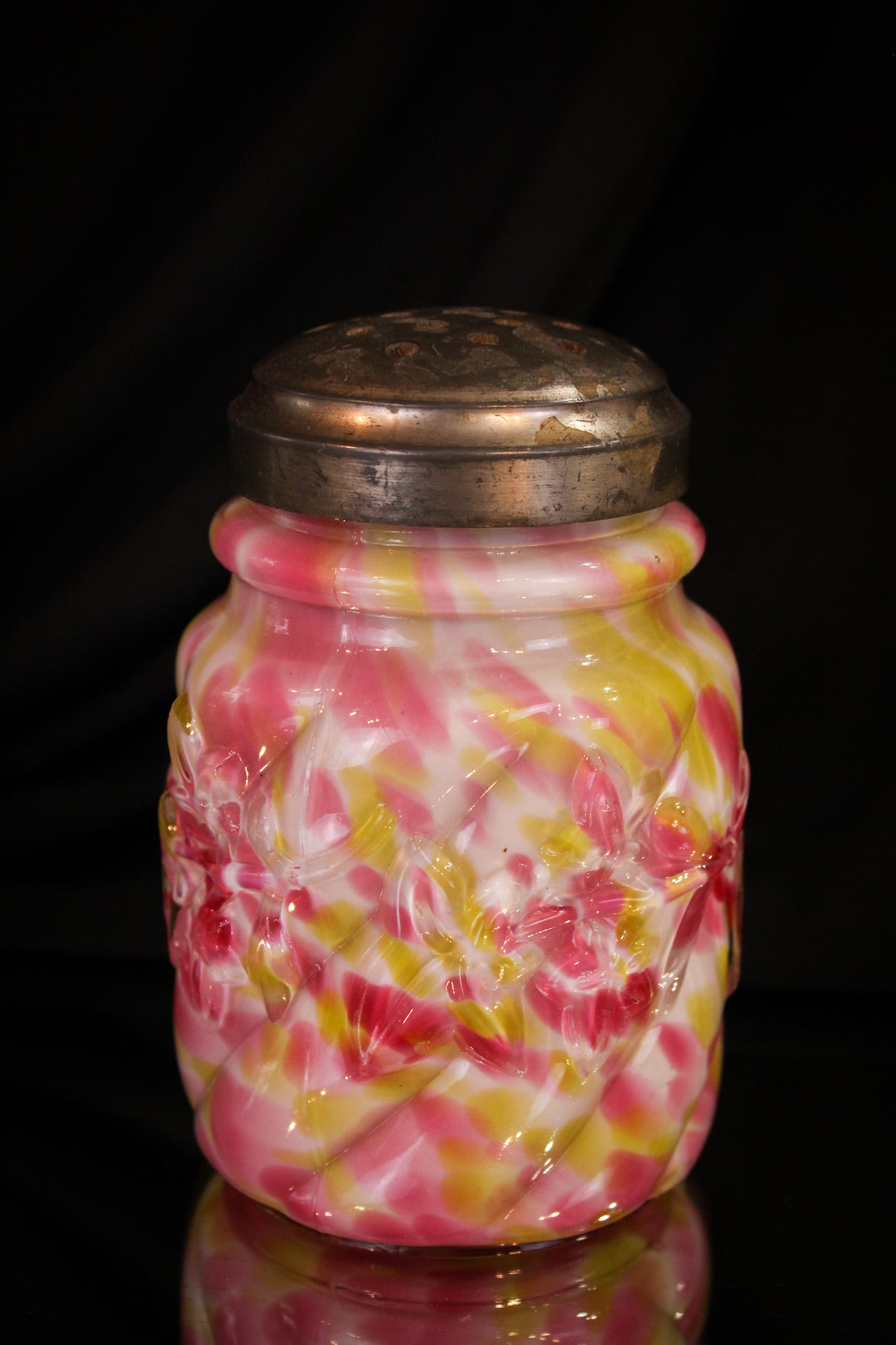 Northwood Rainbow Spatter Royal Ivy Victorian Sugar Shaker: Gotta love this one, folks. Pretty pink and yellow spatter on cased white ground of this Northwood Royal Ivy sugar shaker.