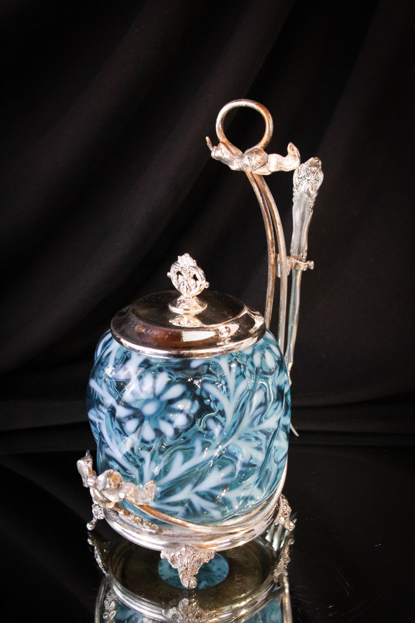 Victorian Homan Silverplate Northwood Blue Opalescent Pickle Castor (1 of 8)