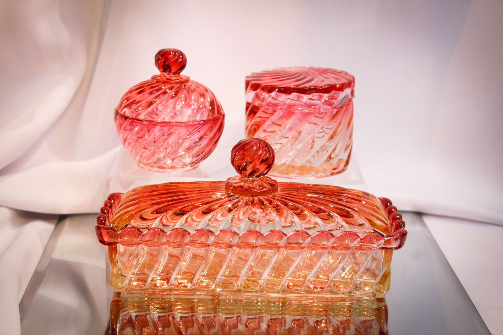 3 pc Lot Baccarat France Rose Tiente Glass Dresser Boxes (1 of 20)