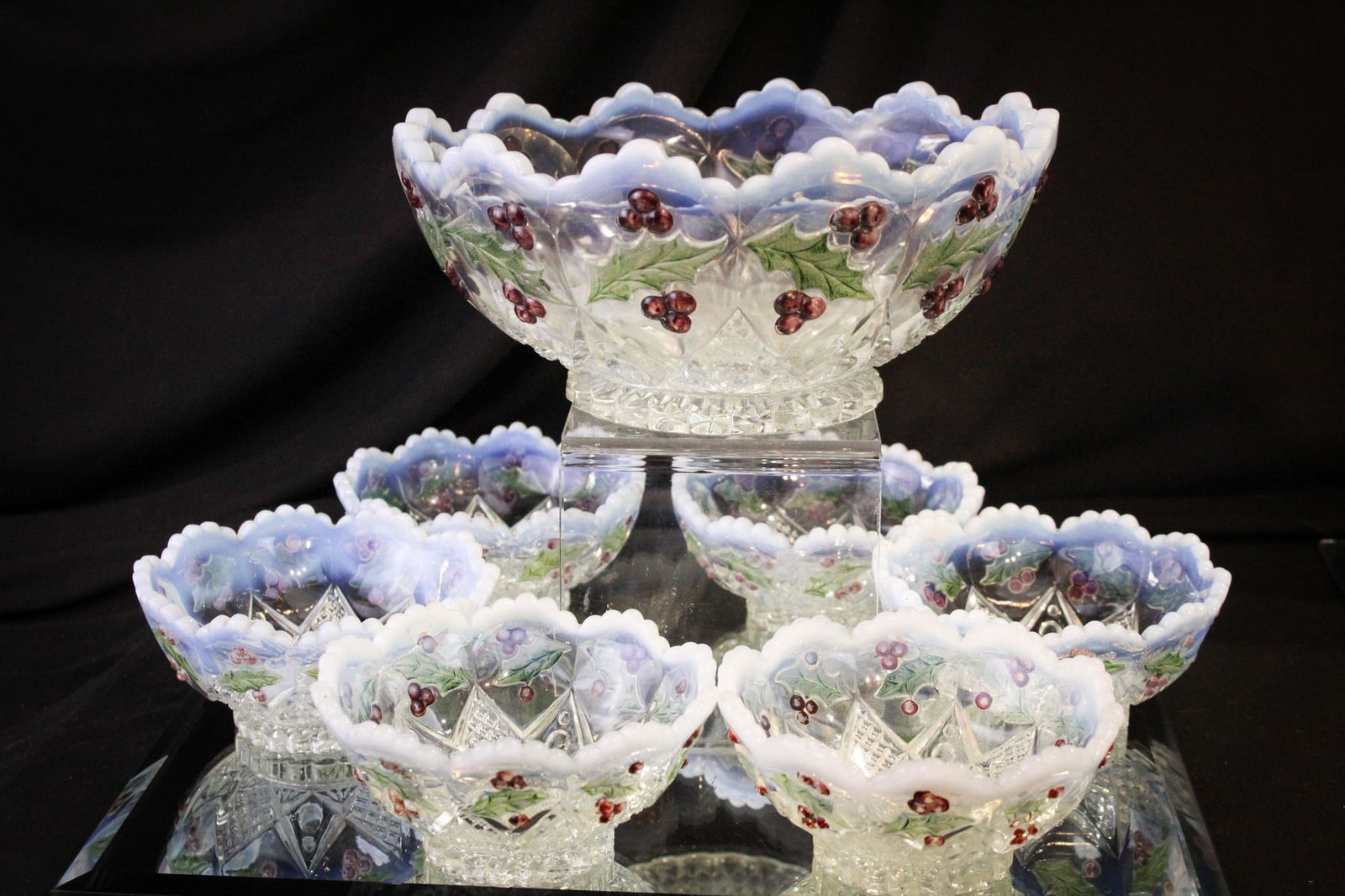Northwood Decorated Opalescent Holly 7pc Berry Set (1 of 12)