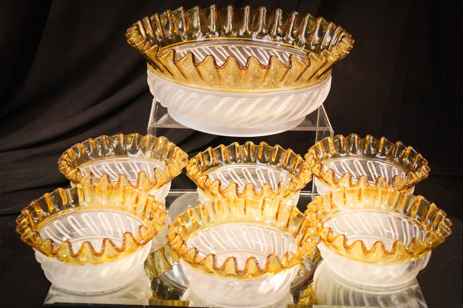 7 pc Gonterman Swirl Amber Victorian Glass Berry Set (1 of 10)