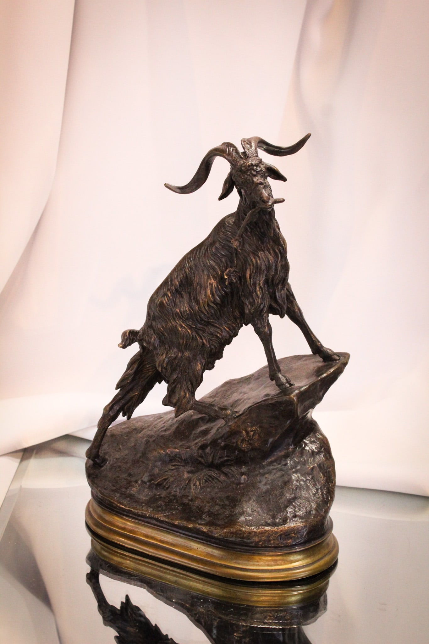 Antique Victorian Bronze Statue Mountain Goat (1 of 7)