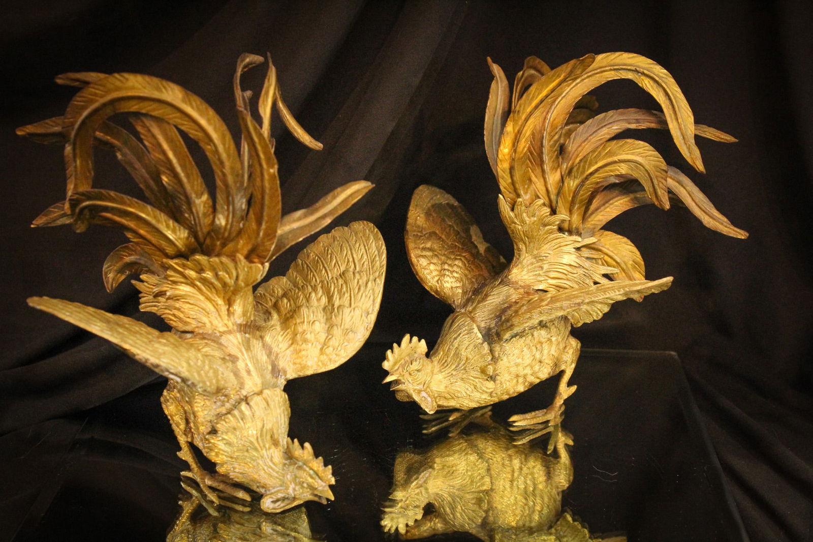 Pair of 8" Antique Brass Fighting Cocks (1 of 8)