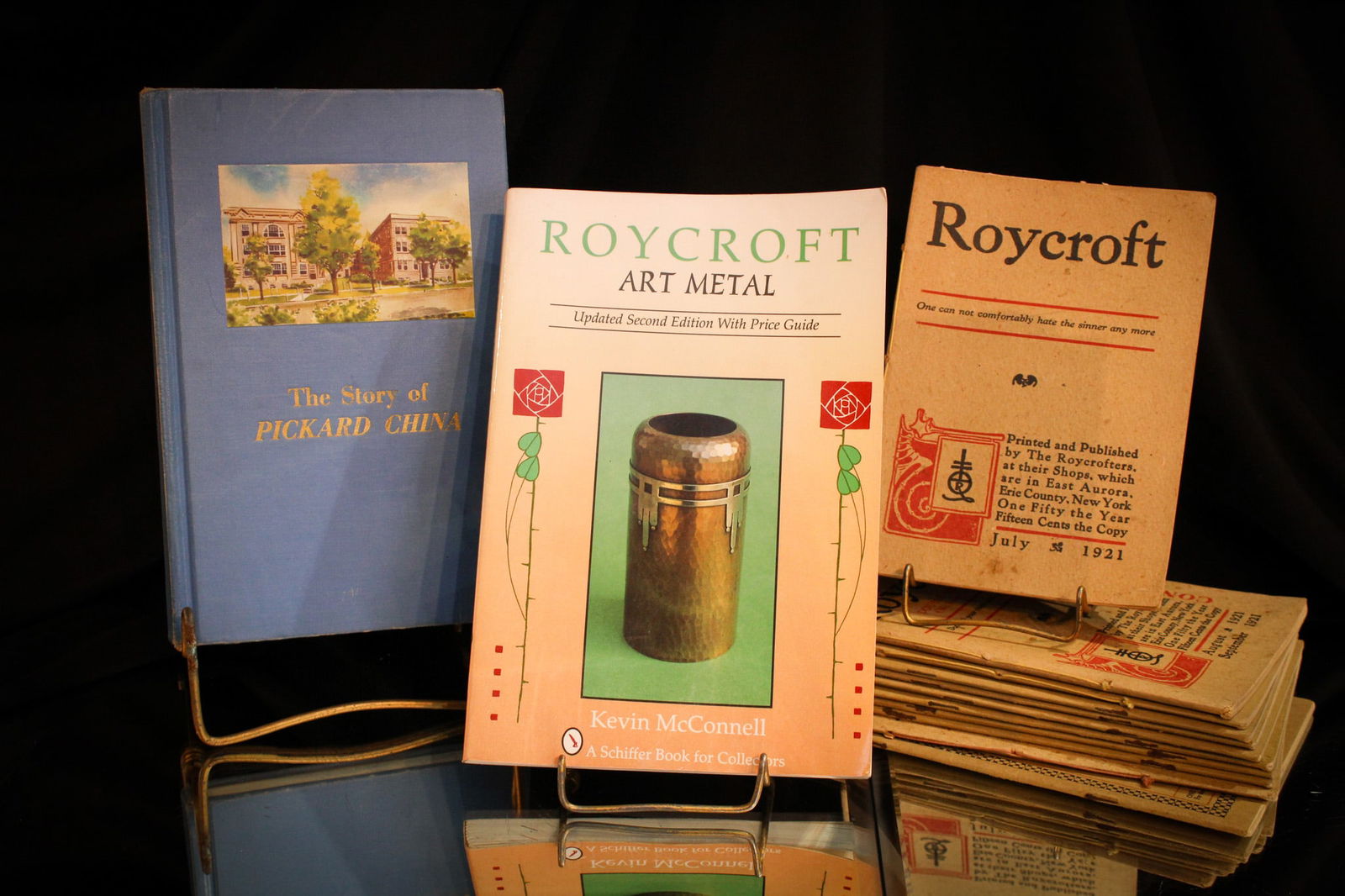 13 pc Lot Roycroft & Pickard Porcelain Reference Books (1 of 9)