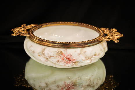 Wavecrest 9" Victorian Glass Dresser Tray Ormulu Handles: Fine example of a Wavecrest dresser tray with gilt ormulu handles. Piece measures 2 1/4" tall, 9" wide.