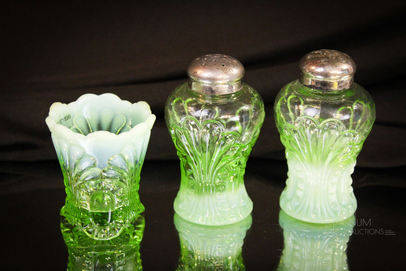 3 pc Lot Northwood Green Opalescent Tokyo Pattern Victorian Shakers & Toothpick: Three great finds in the Northwood Tokyo pattern. A pair of shakers along with a toothpick holder in envious green opalescent.