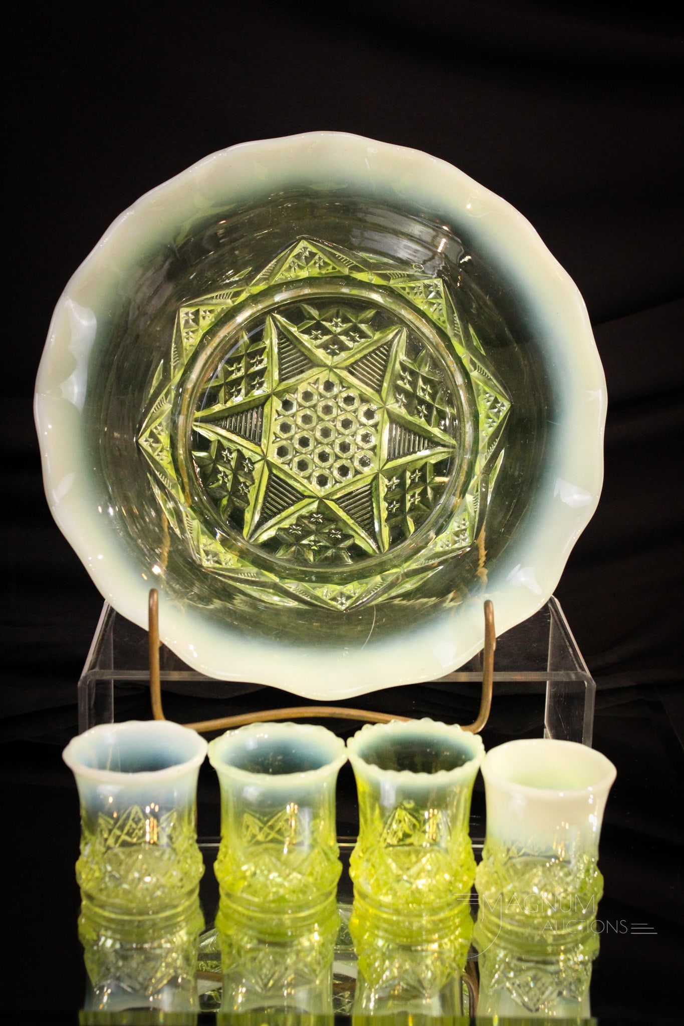 Northwood Vaseline Opalescent Diamond Spearhead Toothpicks & Bowl: Such a charming family of Northwood vaseline opalescent Diamond Spearhead pattern. We have grouped a quartet of toothpick holders along with a master berry bowl. Why, you ask? Look how charming the ga