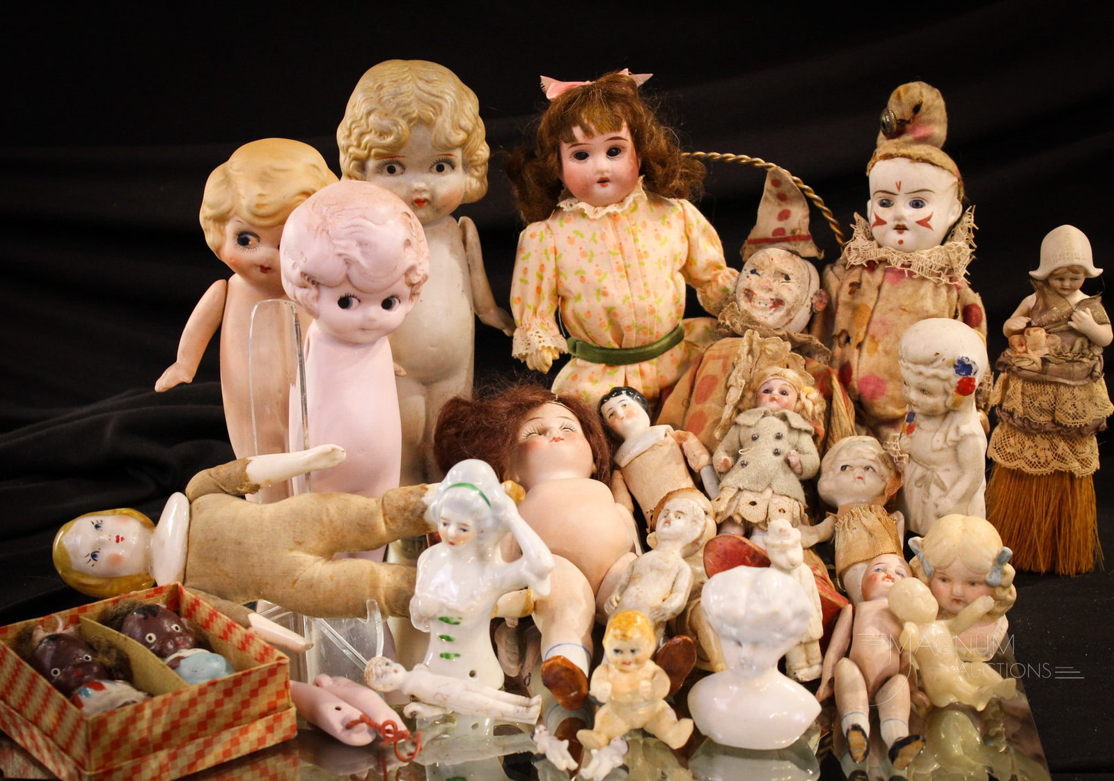 27 pc Lot Antique Vintage Doll & Related Items: Large lot of 27 pieces of antique and vintage doll and doll related items.
