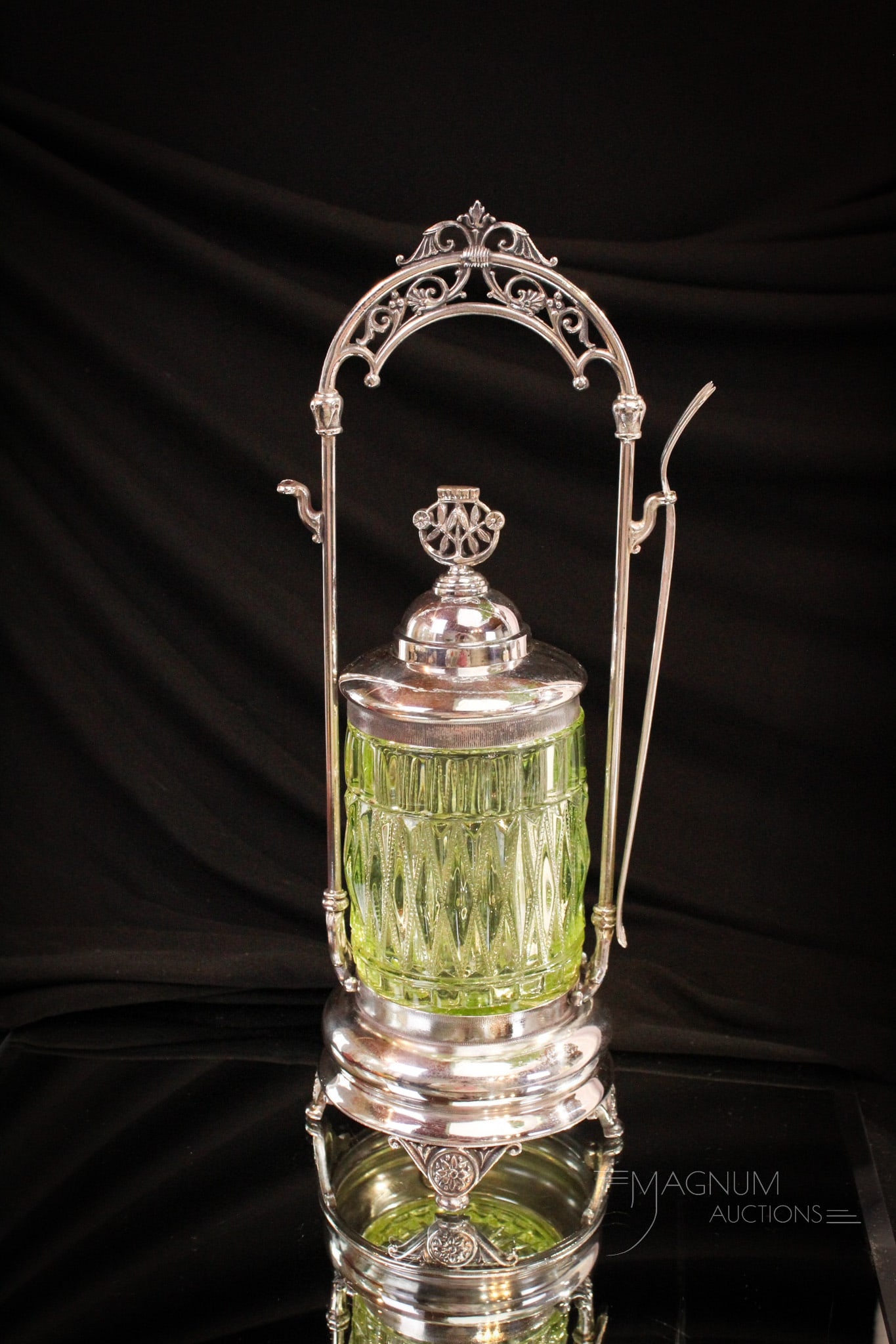 Simpson Hall Miller Silverplate Victorian Vaseline Beaded Diamond Pickle castor: So much to love about this signed Simpson Hall Miller Victorian silverplate pickle castor complete with vaseline pattern glass insert. Intricately ornate frame as well as the beautiful jar. It measure