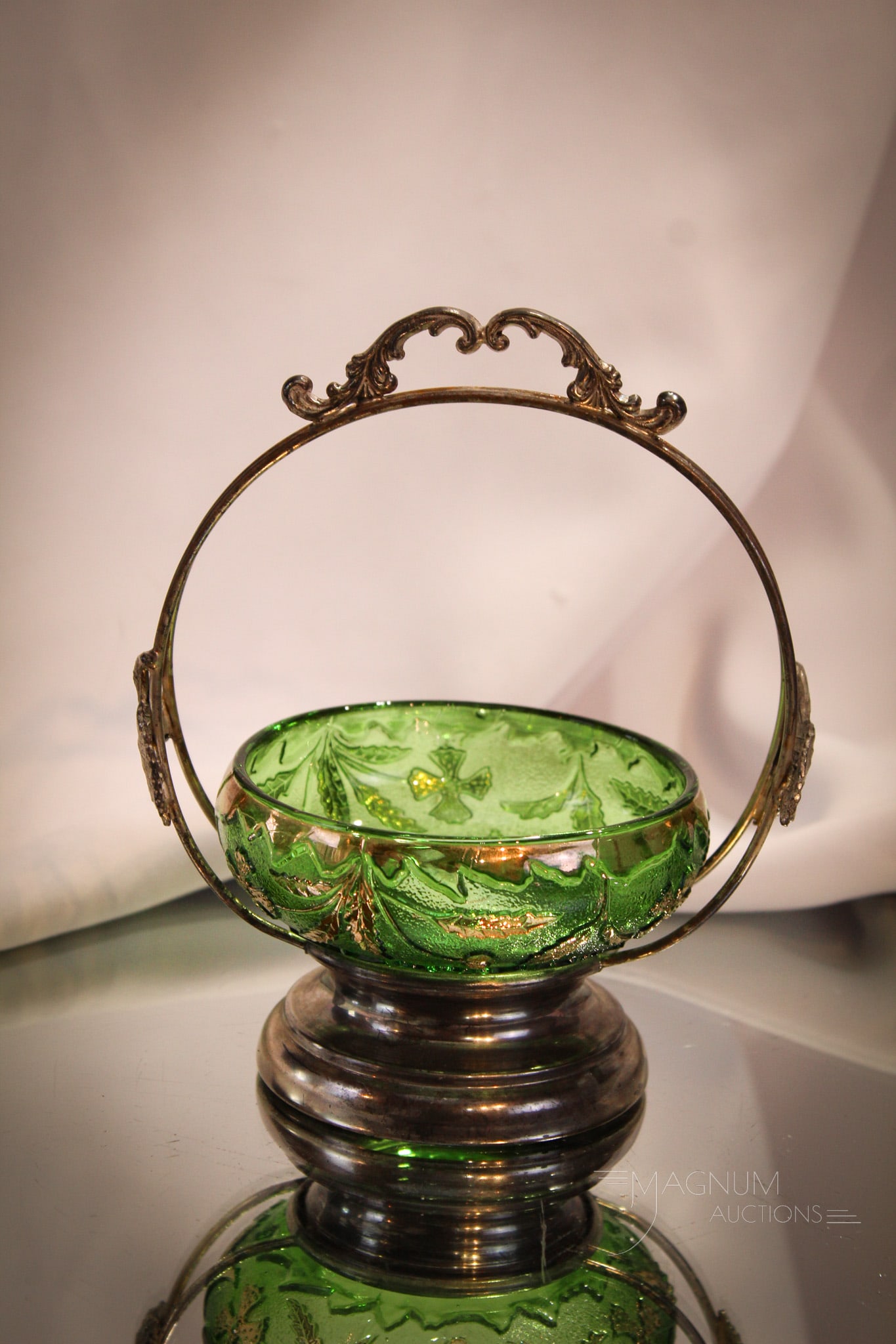 Victorian Silverplate U.S. Glass Delaware Miniature Brides Basket: Charming Victorian silverplate miniature brides basket. Piece comes complete with original Delaware pattern bowl in green with gilt decoration. Frame marked but illegible. Measures 6 3/4".