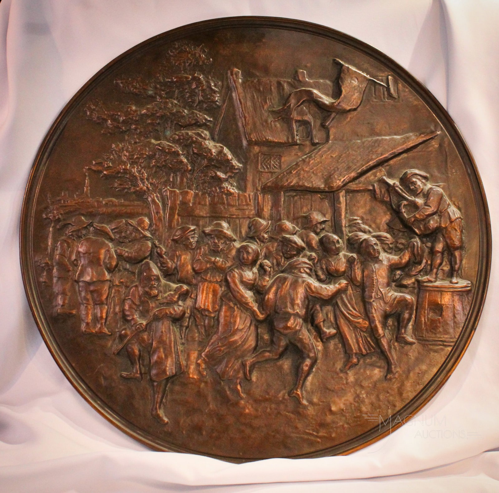 24" Belgian Copper Wall Plaque Décor: Huge 24 1/4" diameter Belgian made copper embossed wall décor plaque.