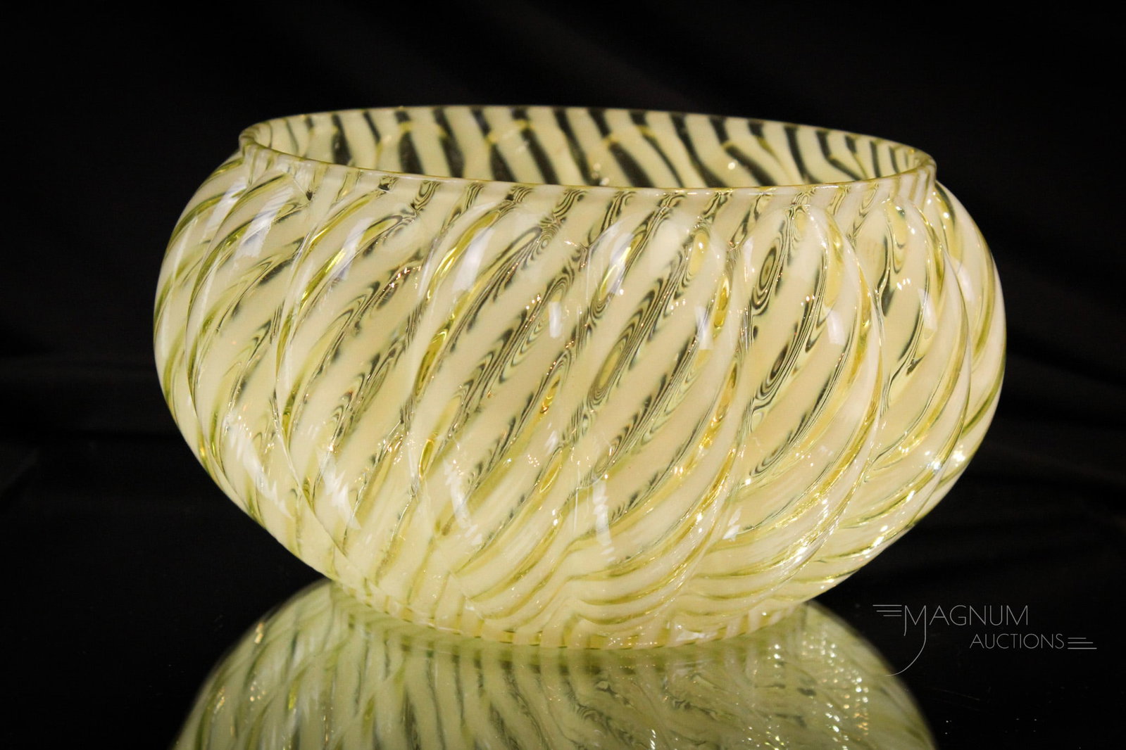 Vaseline Opalescent Swirl Melon Rib Large Victorian Glass Bowl: Amazing Victorian vaseline opalescent swirl large ribbed for your pleasure, bowl. Bowl measures 4 1/2" tall, 8" diameter.