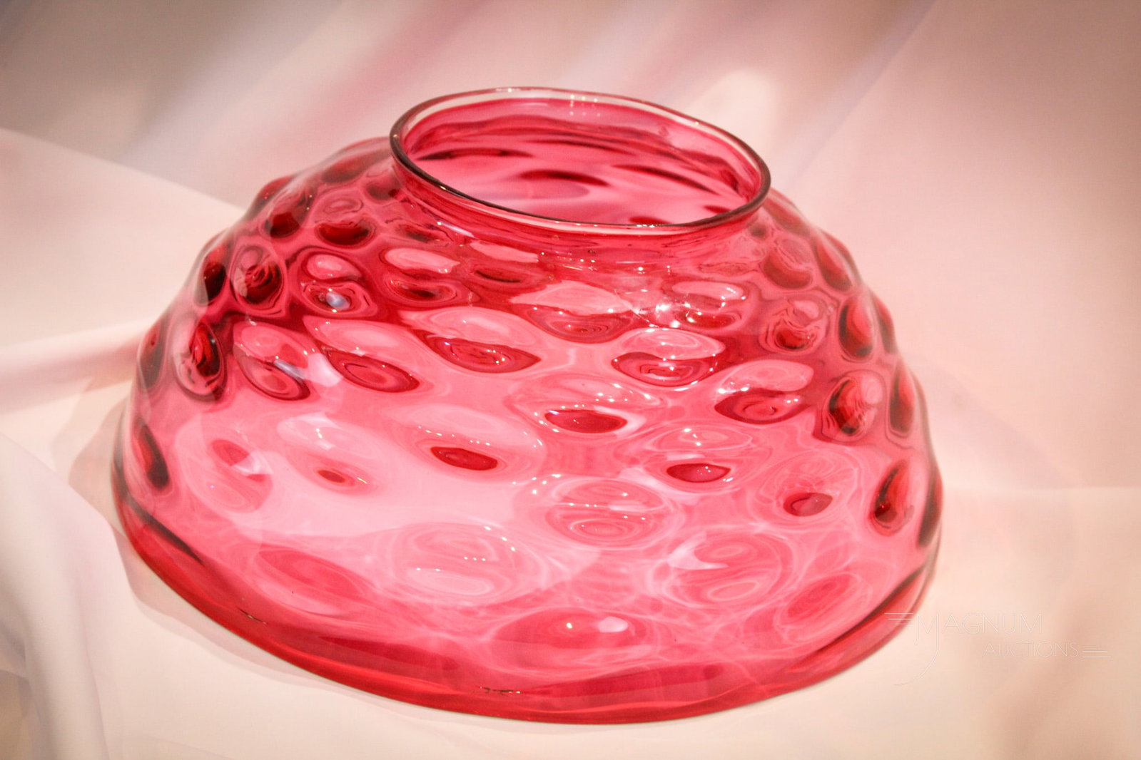 Hobb's Cranberry Bullseye Parlor Oil Lamp Shade: Select offering of a cranberry Victorian Hobb's Bullseye pattern parlor oil lamp shade. Nice deep coloring. Impressive pattern. Shade measures 5 1/2" tall, 14" diameter.