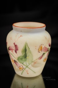 Mt. Washington Lusterless Victorian Urn Toothpick Holder